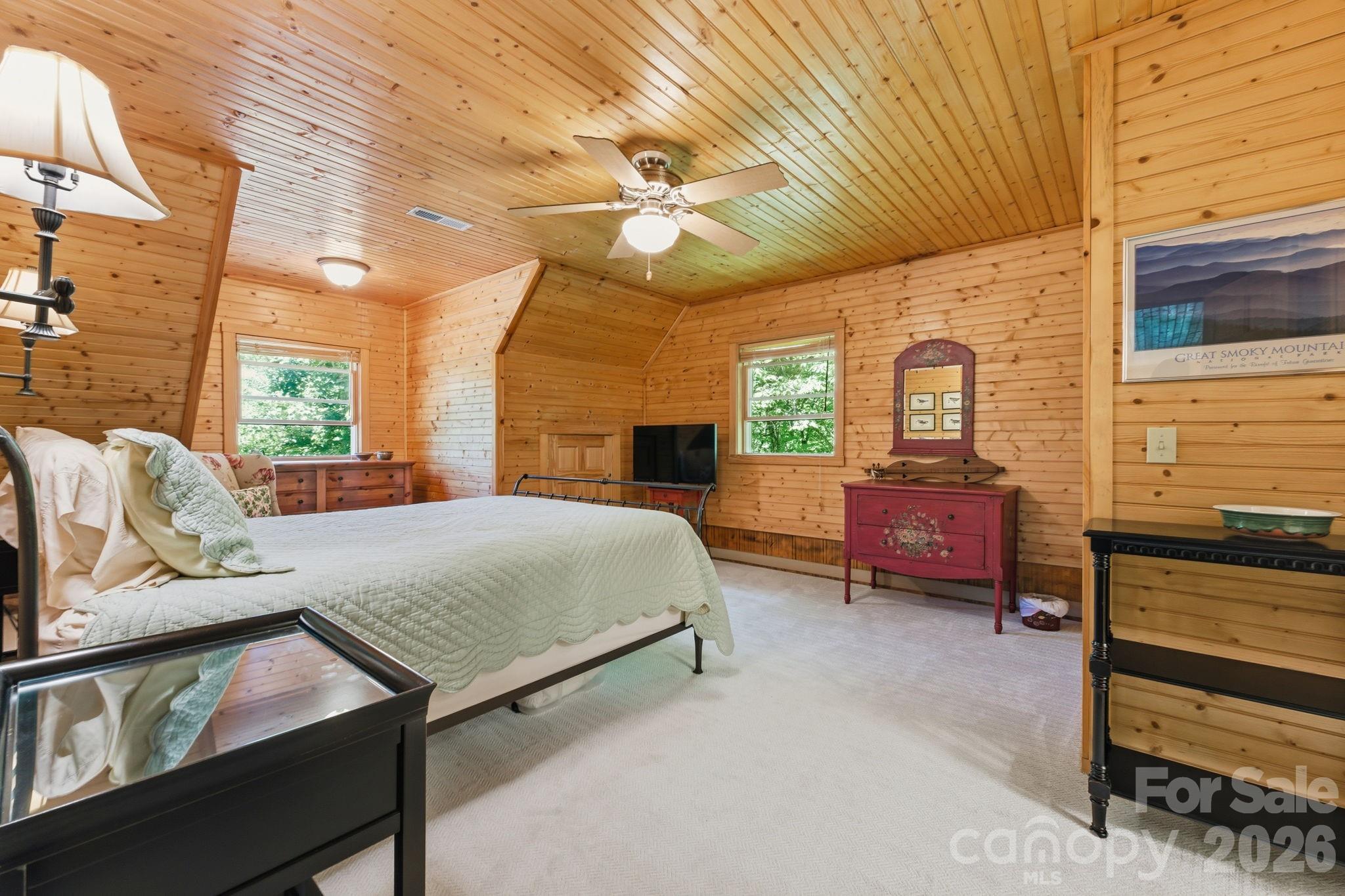 North Point Estates - Residential