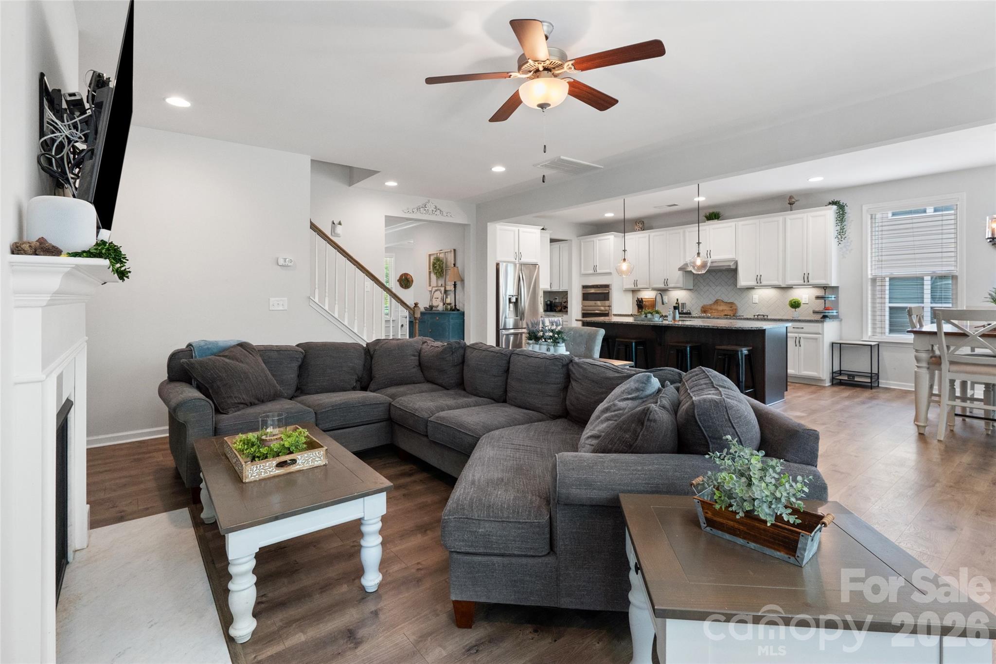 Holcomb Woods - Residential