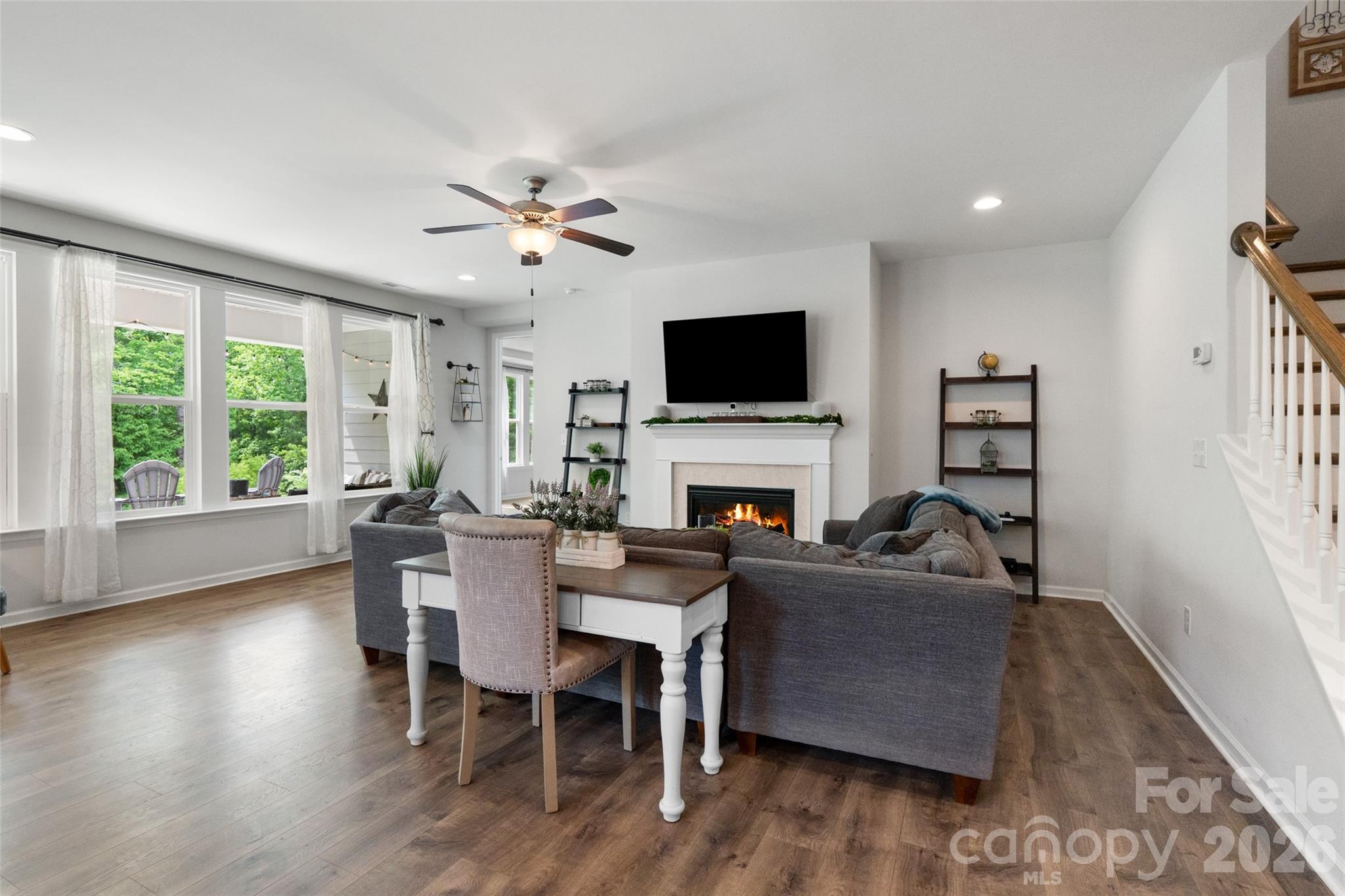 Holcomb Woods - Residential