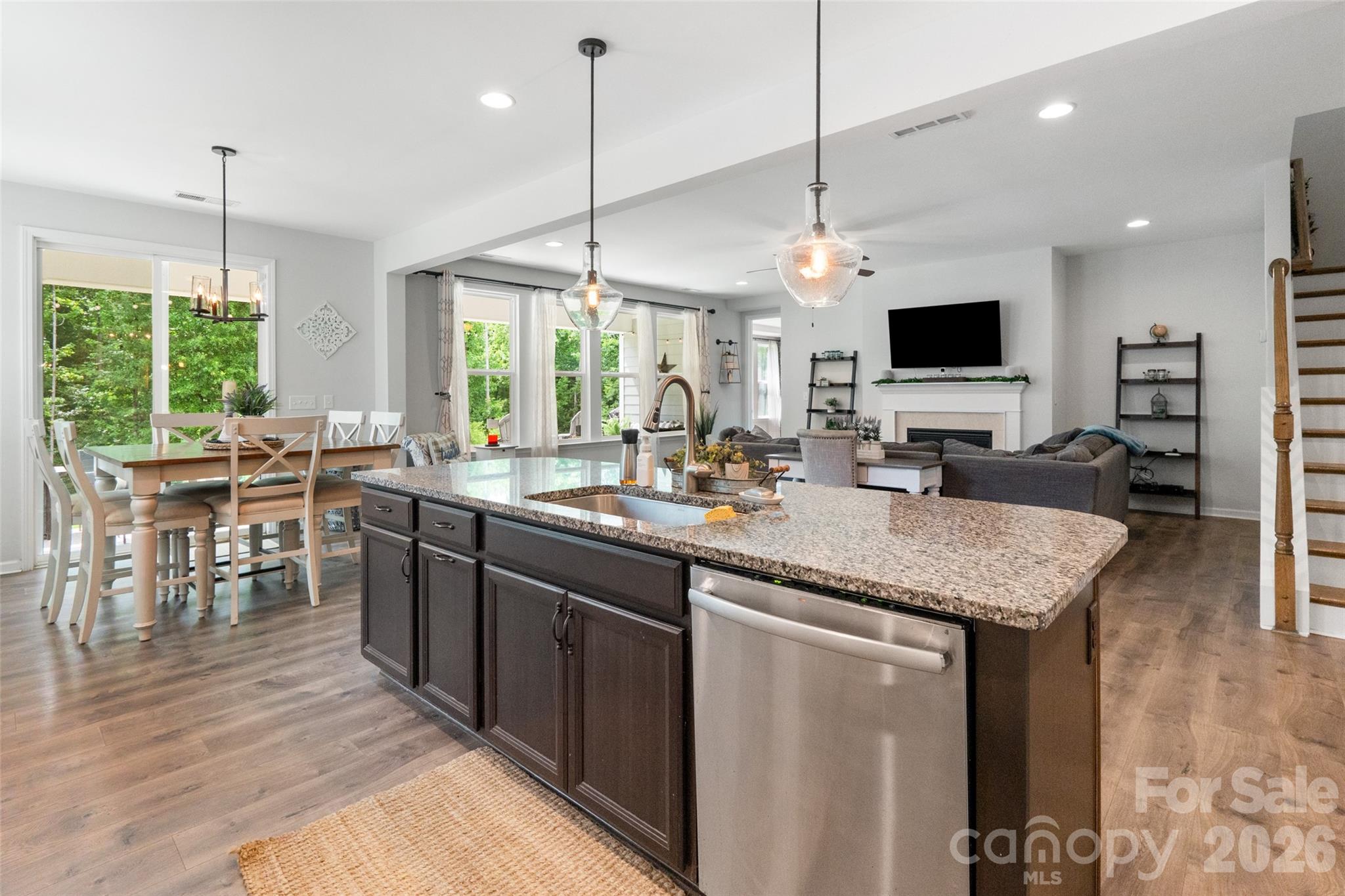 Holcomb Woods - Residential