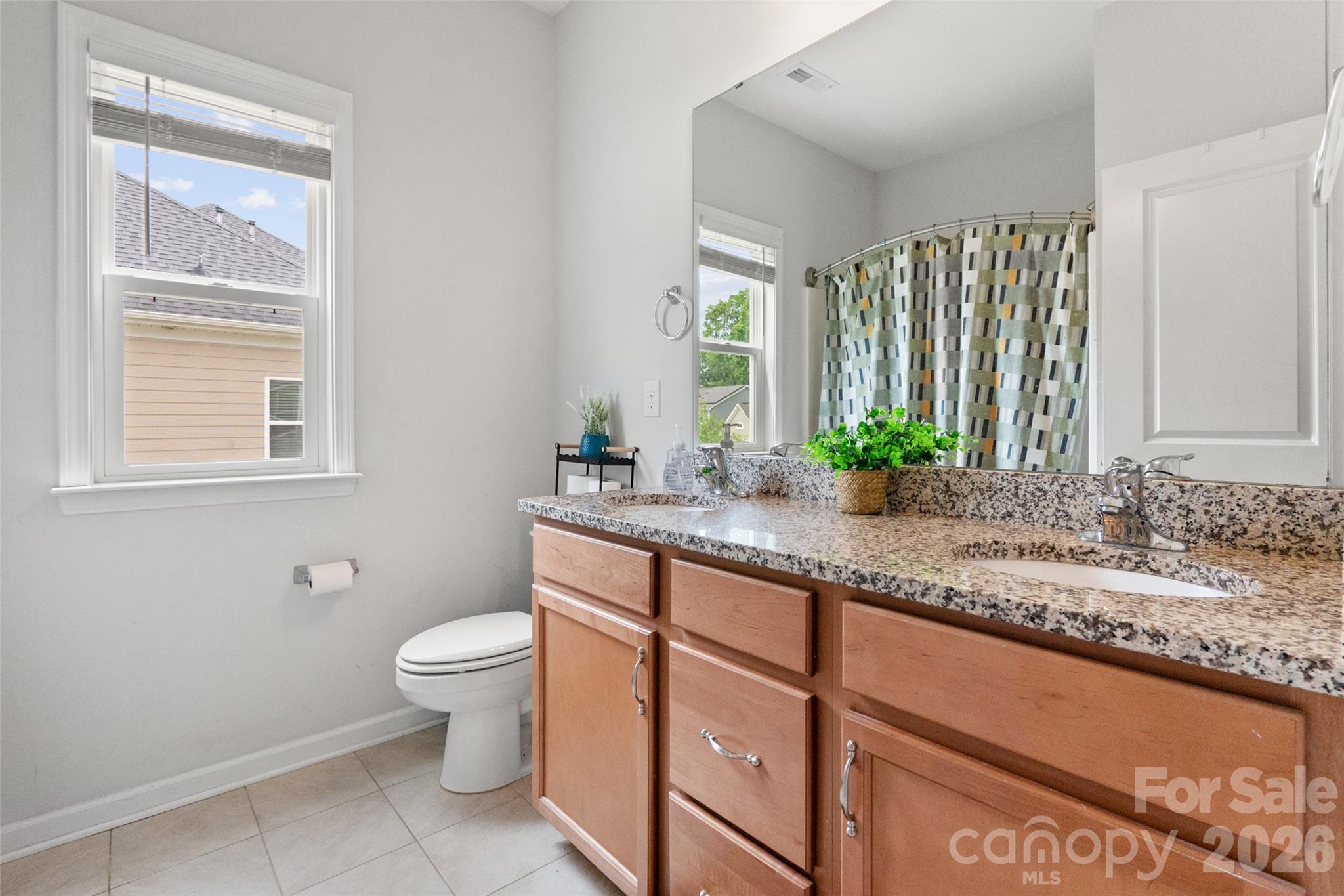 Holcomb Woods - Residential