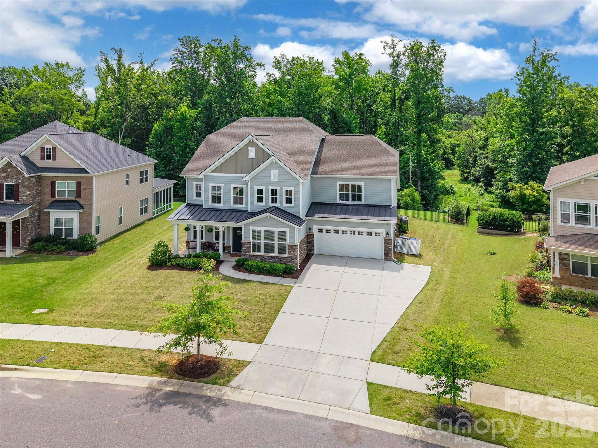 Holcomb Woods - Residential