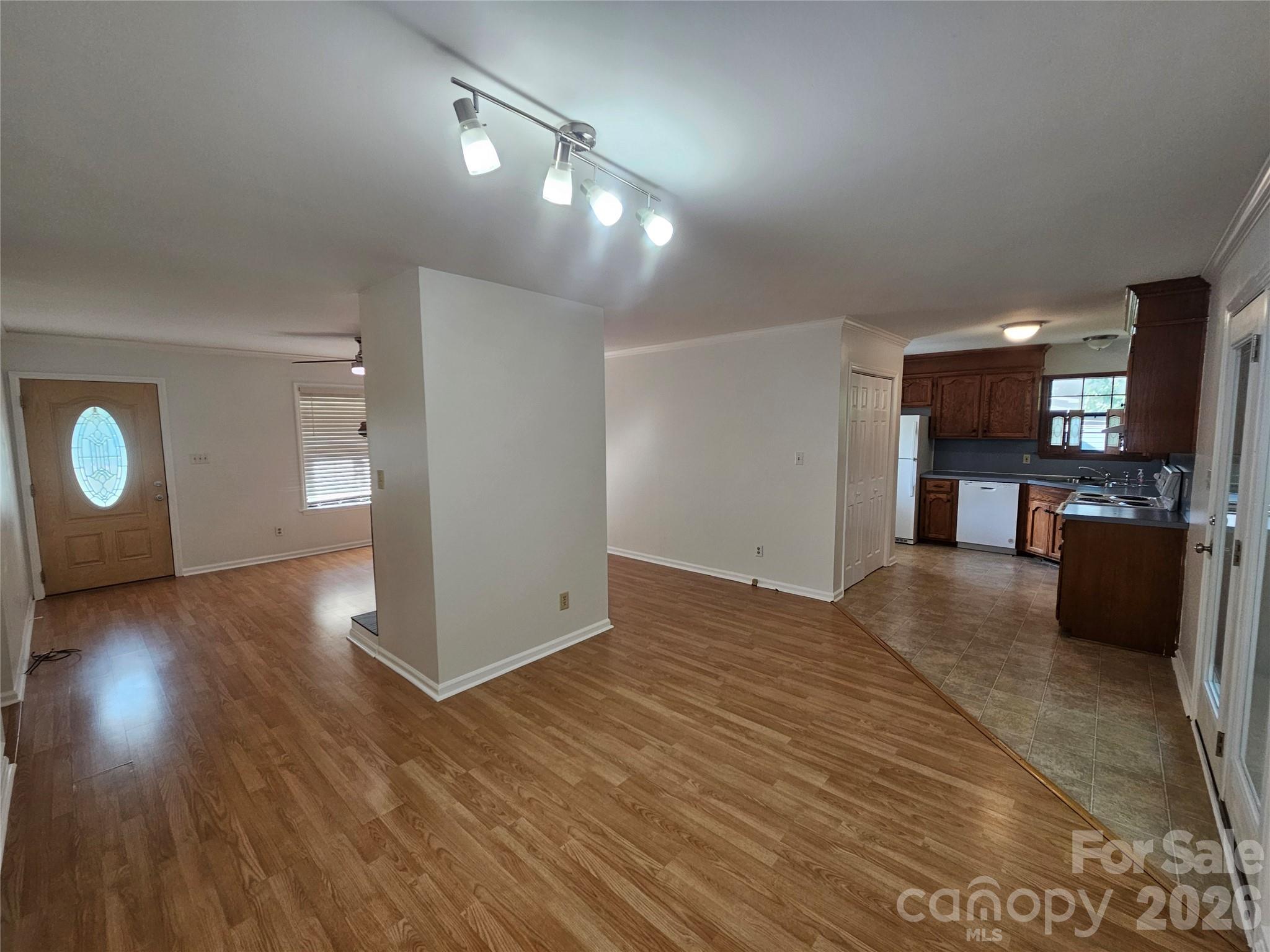 Midbrook - Residential