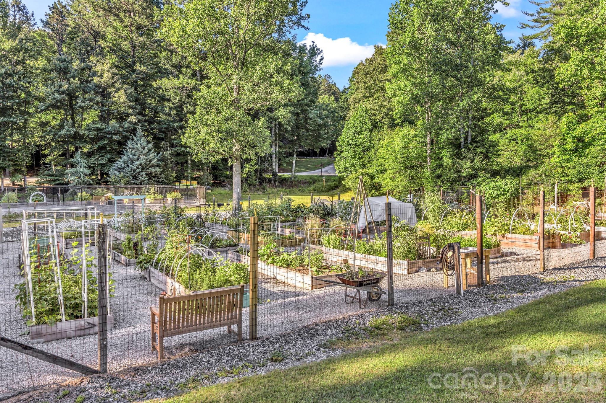 Connestee Falls - Residential