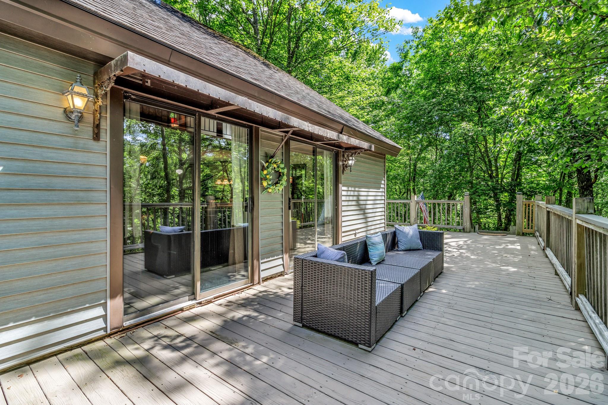 Connestee Falls - Residential