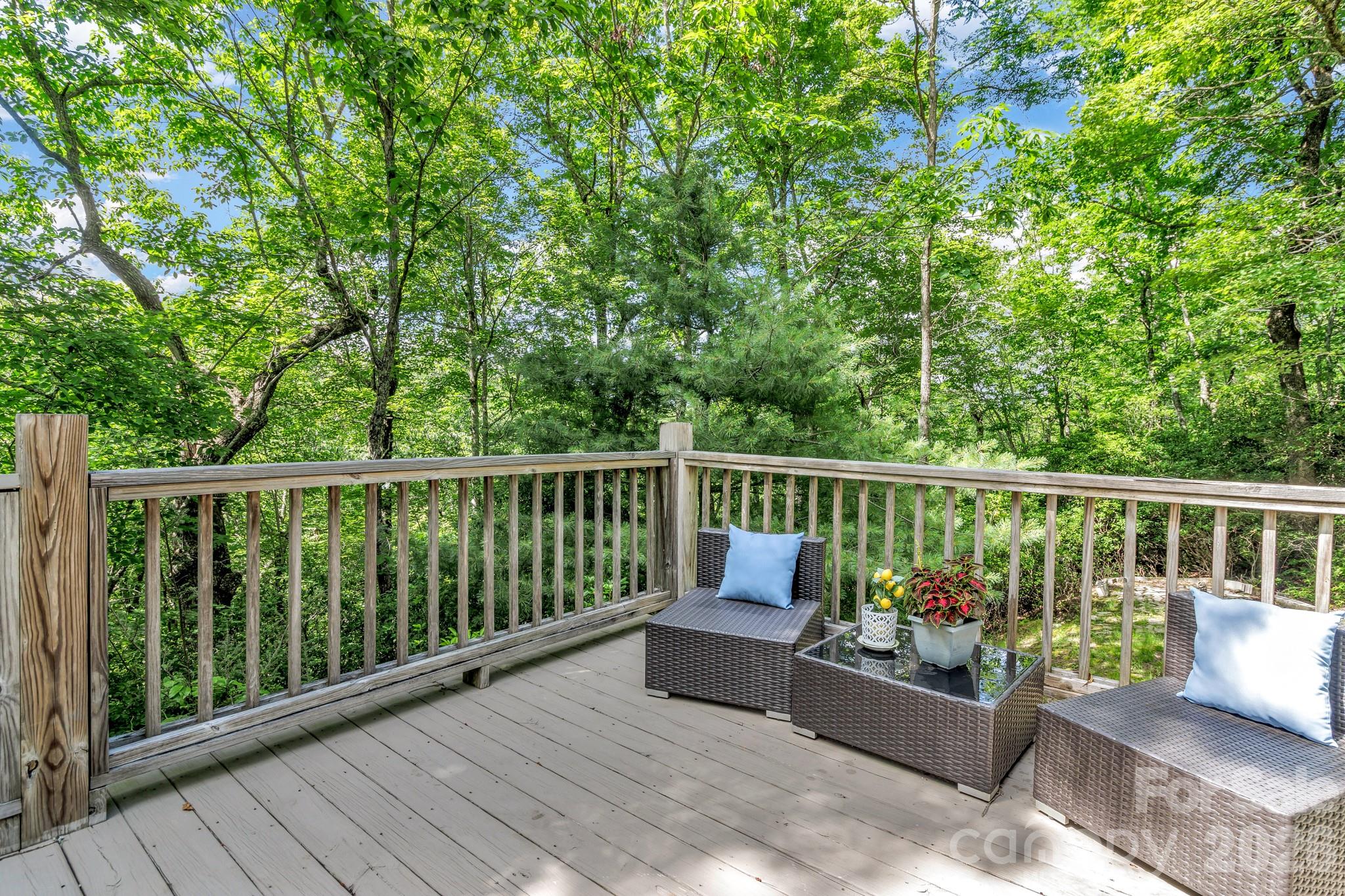 Connestee Falls - Residential