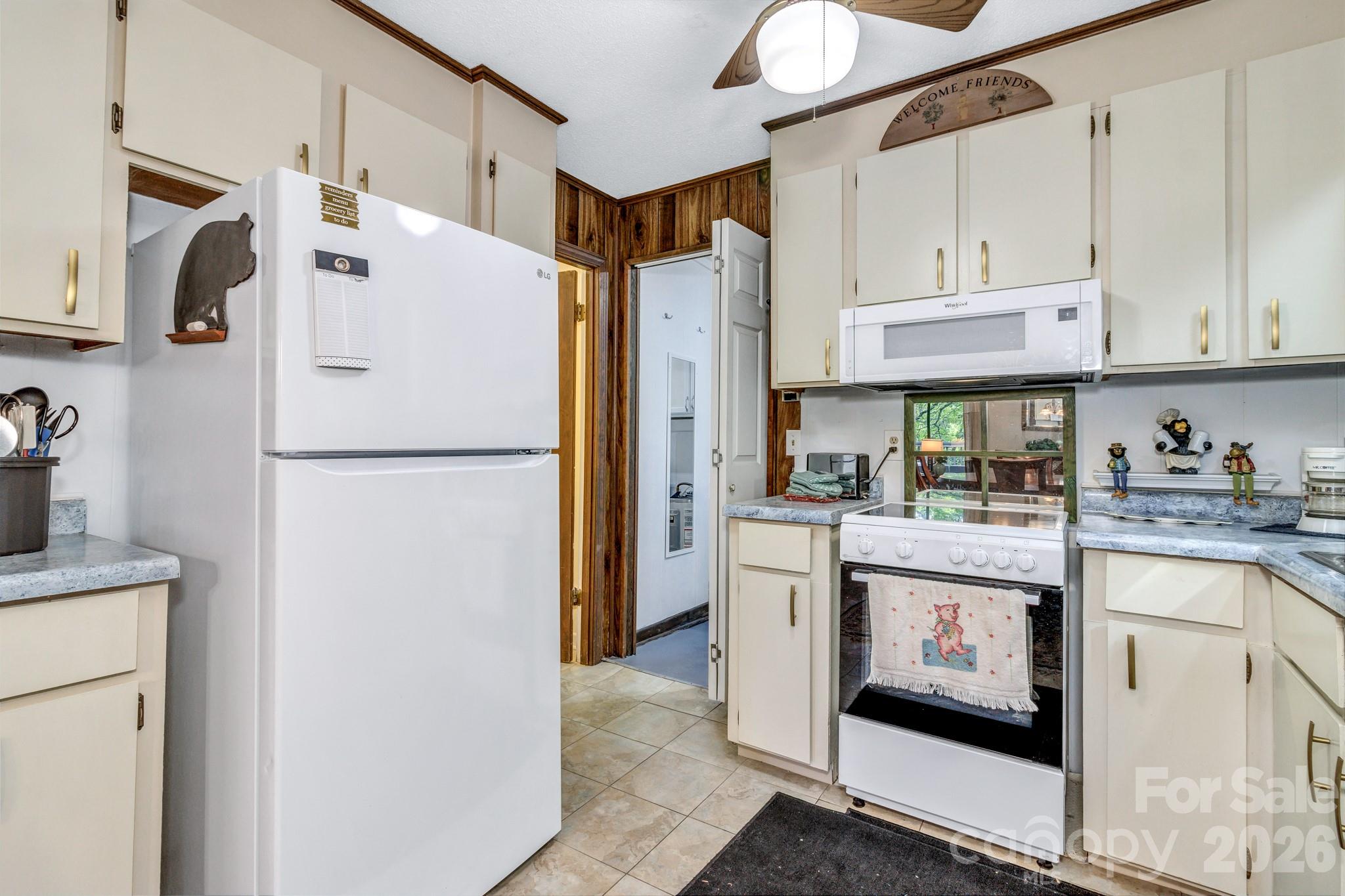 Connestee Falls - Residential