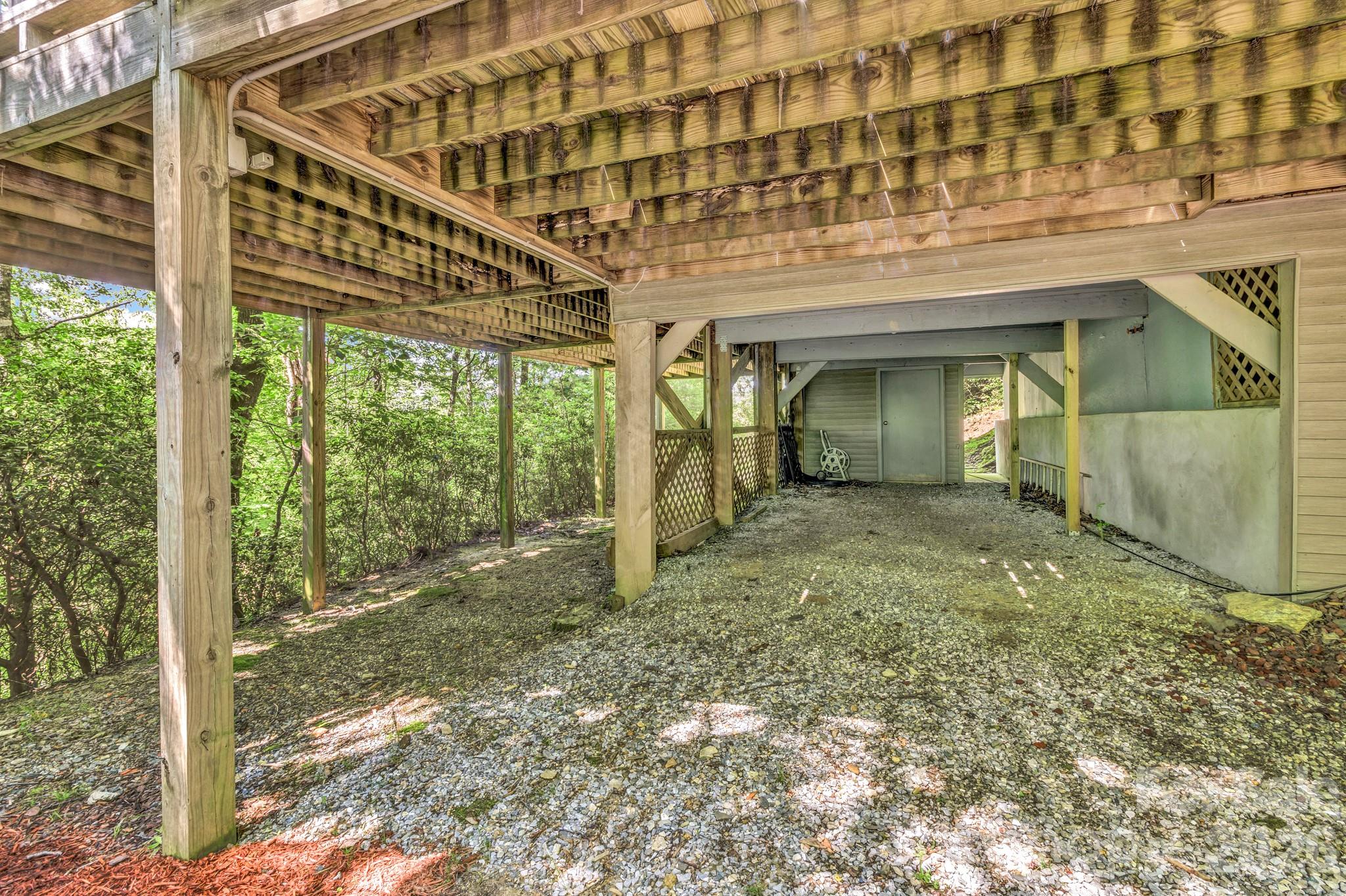 Connestee Falls - Residential