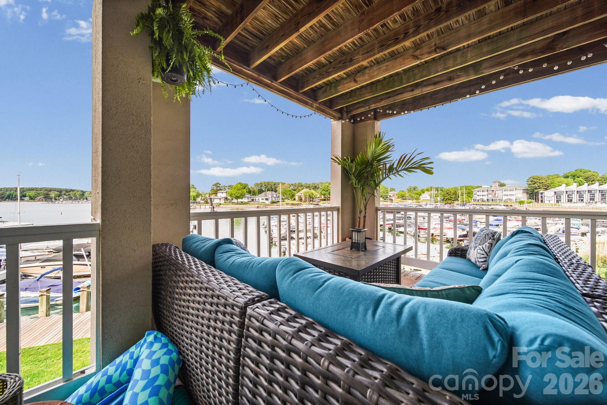 Vineyard Point - Residential