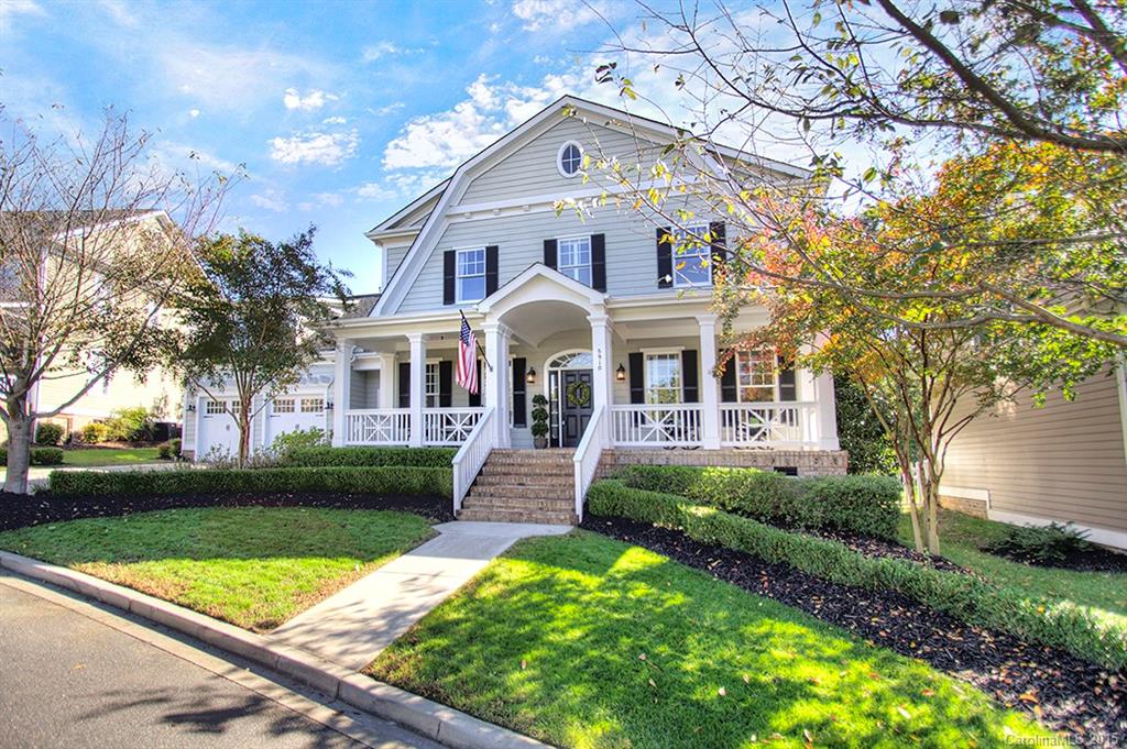FABULOUS Evans Coghill home sits on great lot! Oversee neighbors at play in pocket park from rocking chair front porch. Enjoy your private backyard oasis (home backs to common area w/ direct access to trail system). Step inside & be impressed w/ functional floor plan coupled with lovely updates. Site finished wood floors main lvl & upper halls. Master w/ vaulted ceiling & custom organizers in his/her closets. Bonus stands alone for maximum privacy. Watch video to appreciate all this home offers.