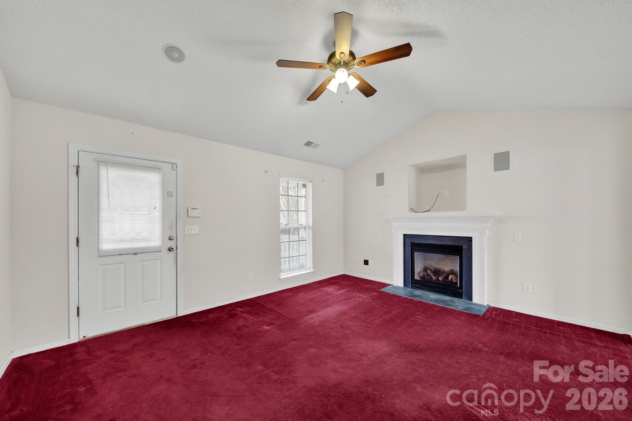 Longview Oaks - Residential