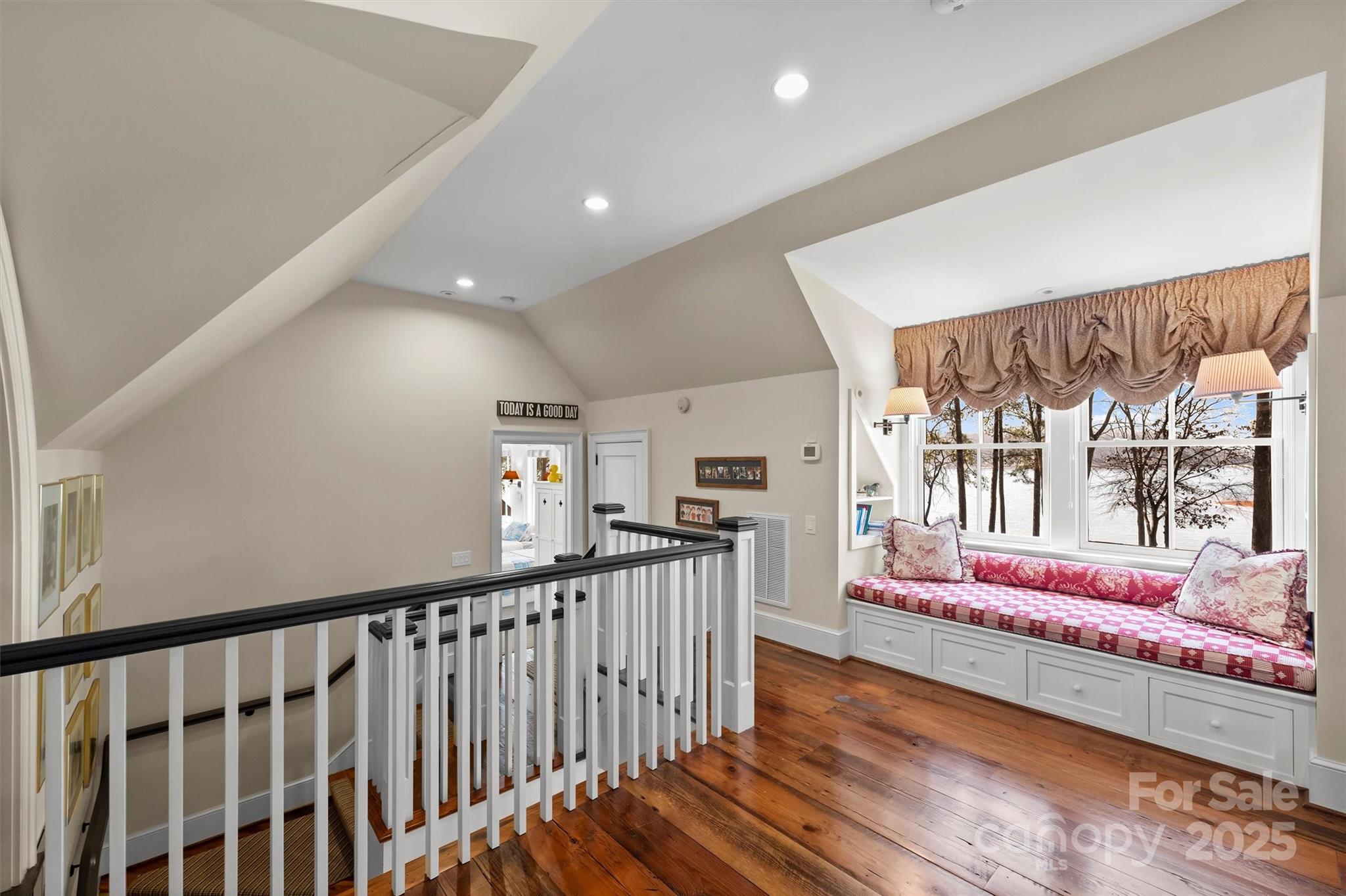 The Cove - Residential