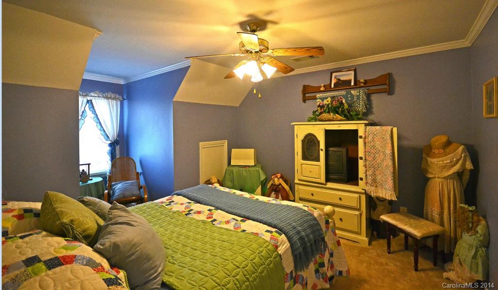 Jamestowne - Residential