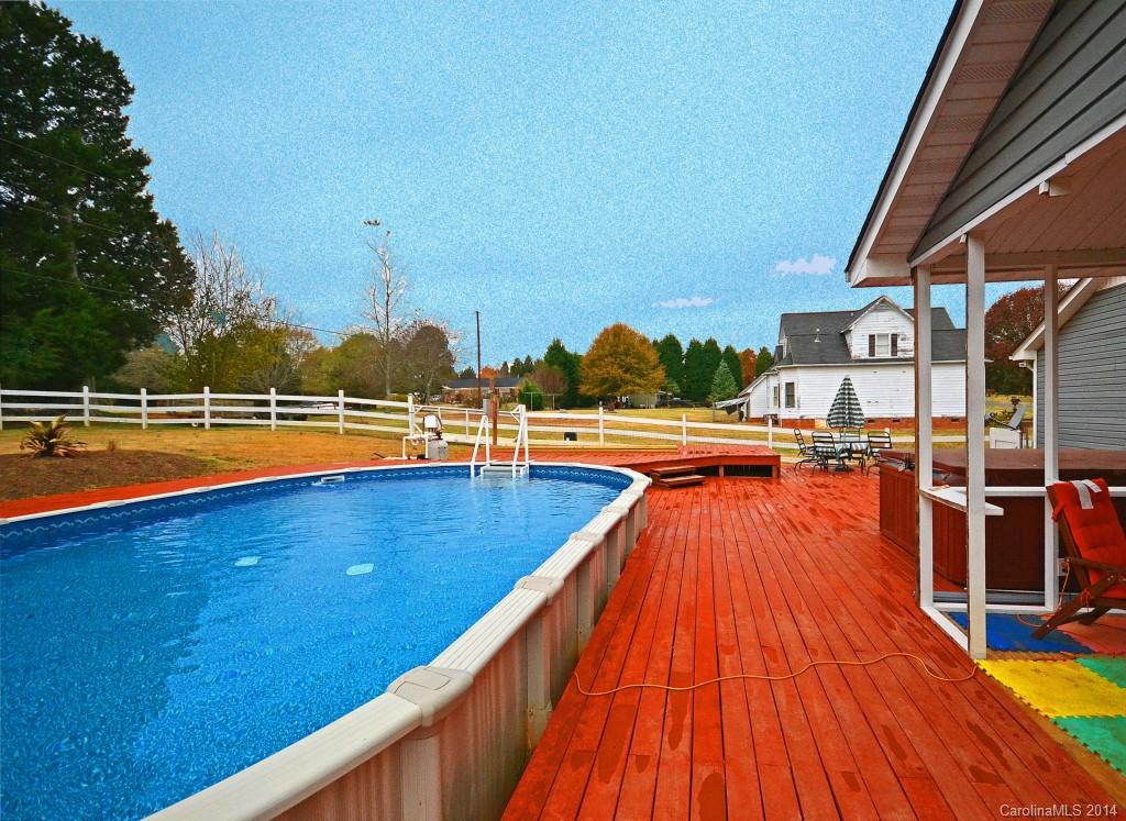 Jamestowne - Residential