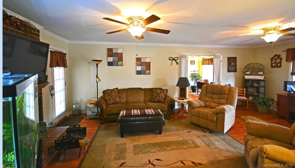 Jamestowne - Residential