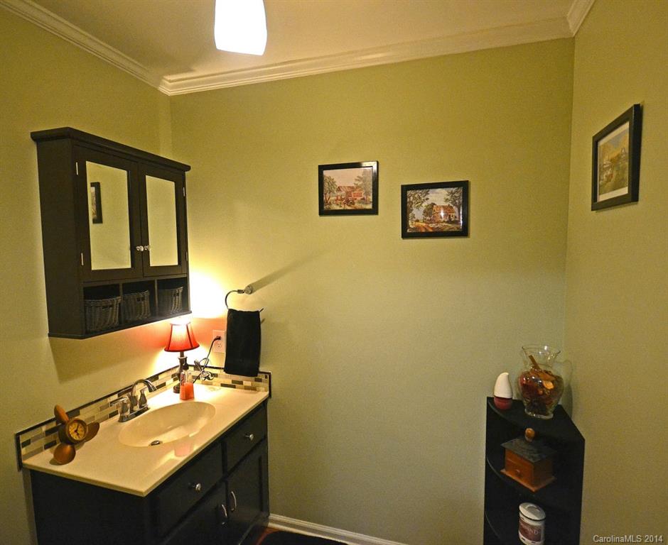 Jamestowne - Residential