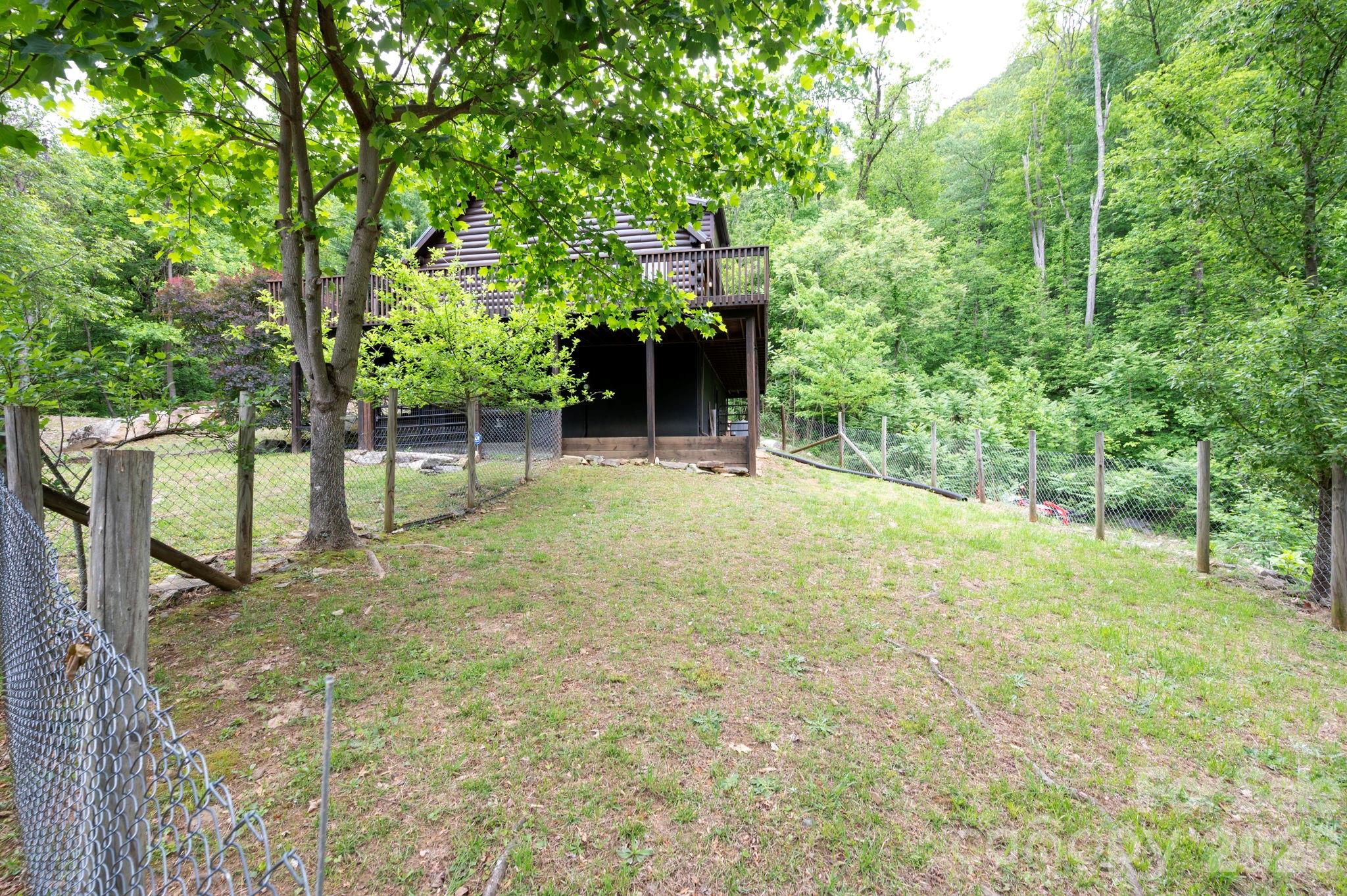 Pinnacle Mountain - Residential