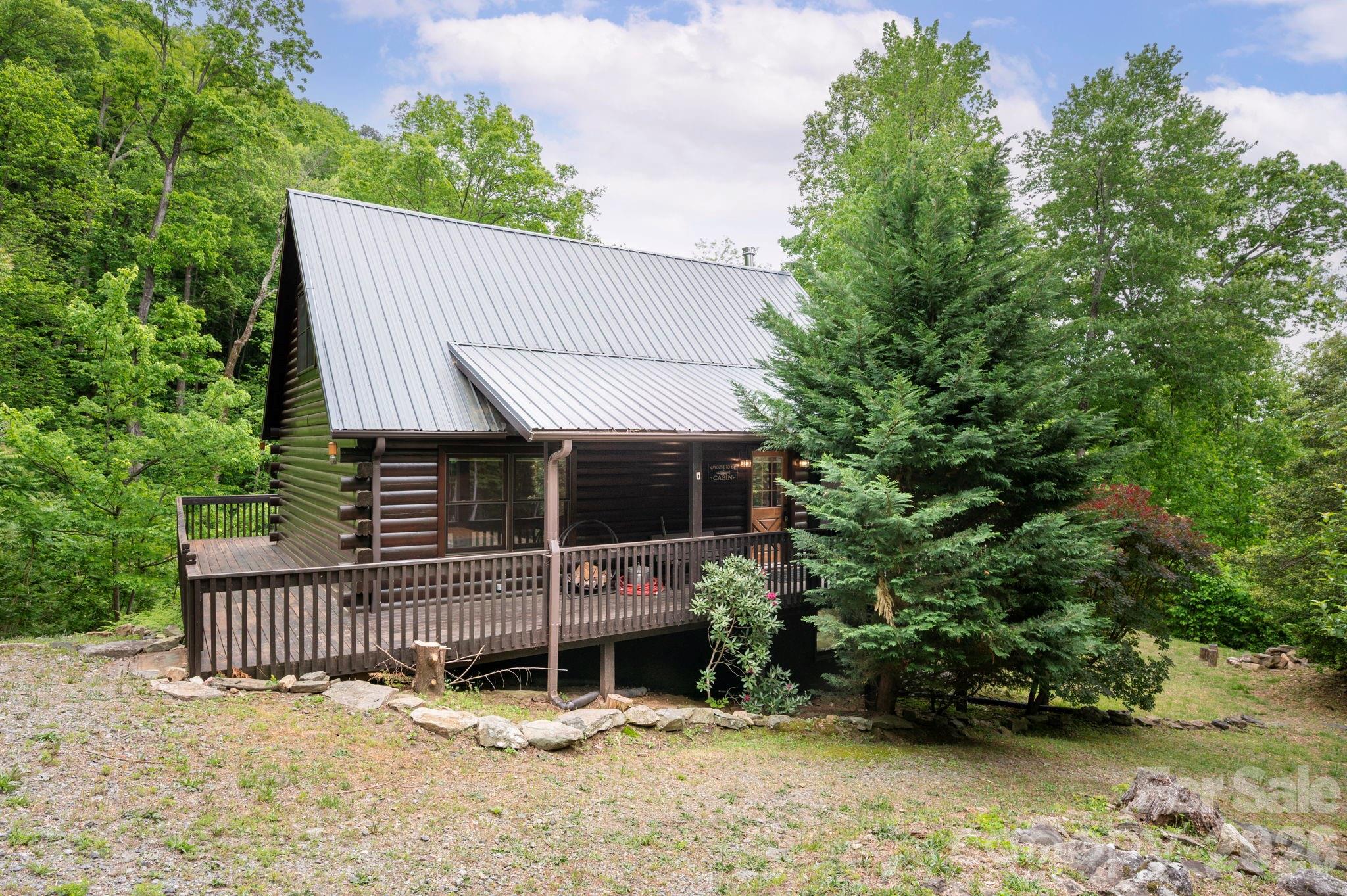 Pinnacle Mountain - Residential