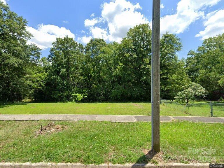 This spacious 0.42 acre lot, Ideally situated in a growing community. Whether you're looking to build your dream home or an investment home, this parcel offers endless possibilities. Don't miss out on this exceptional opportunity! No HOA, growing location!!