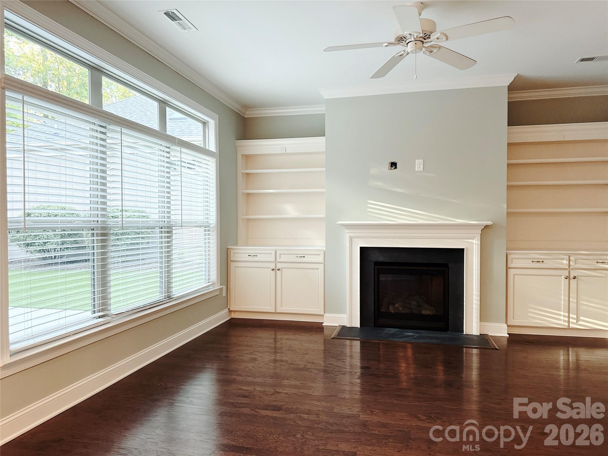 The Courtyards at Wesley Chapel - Residential