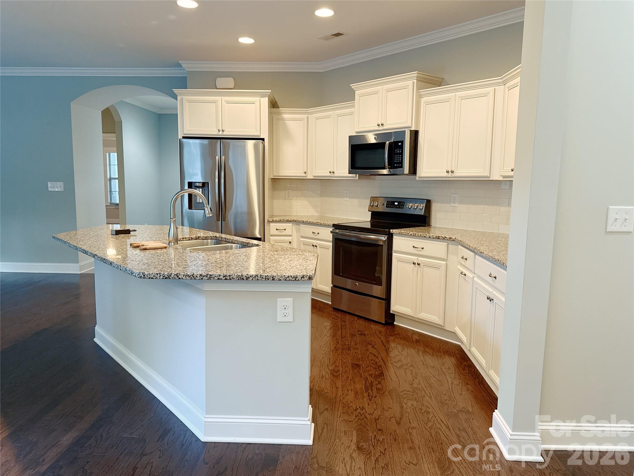 The Courtyards at Wesley Chapel - Residential
