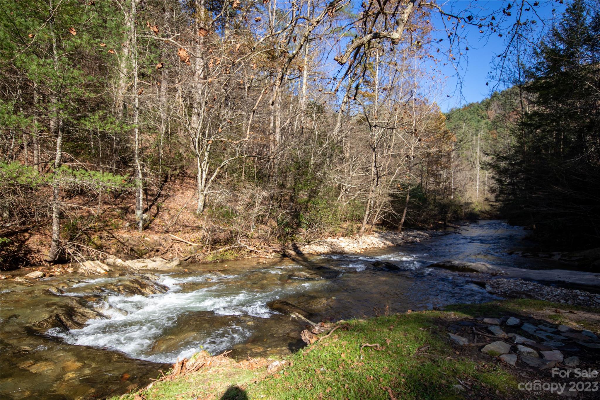 Timber Rock - Land
