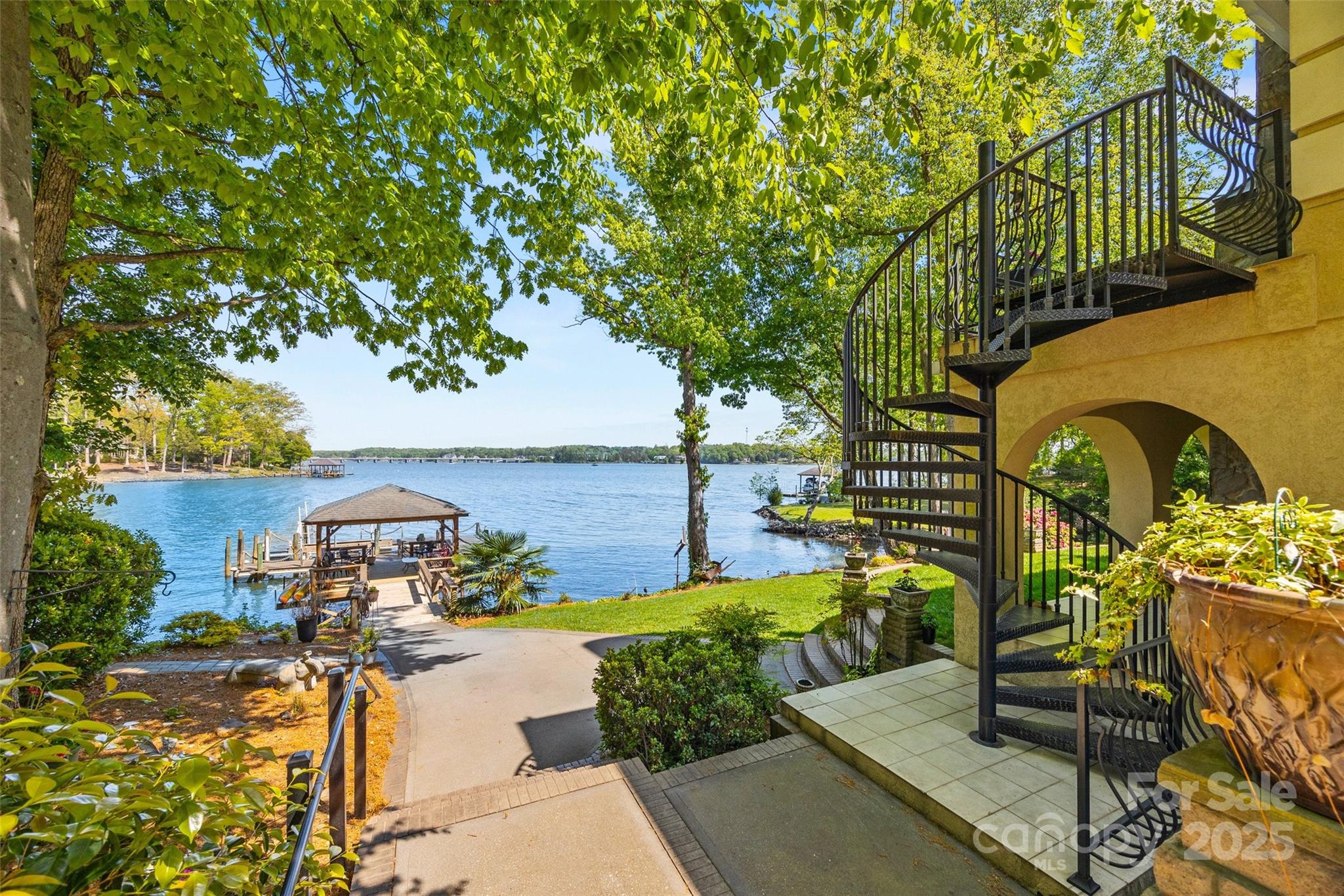 River Hills - Residential