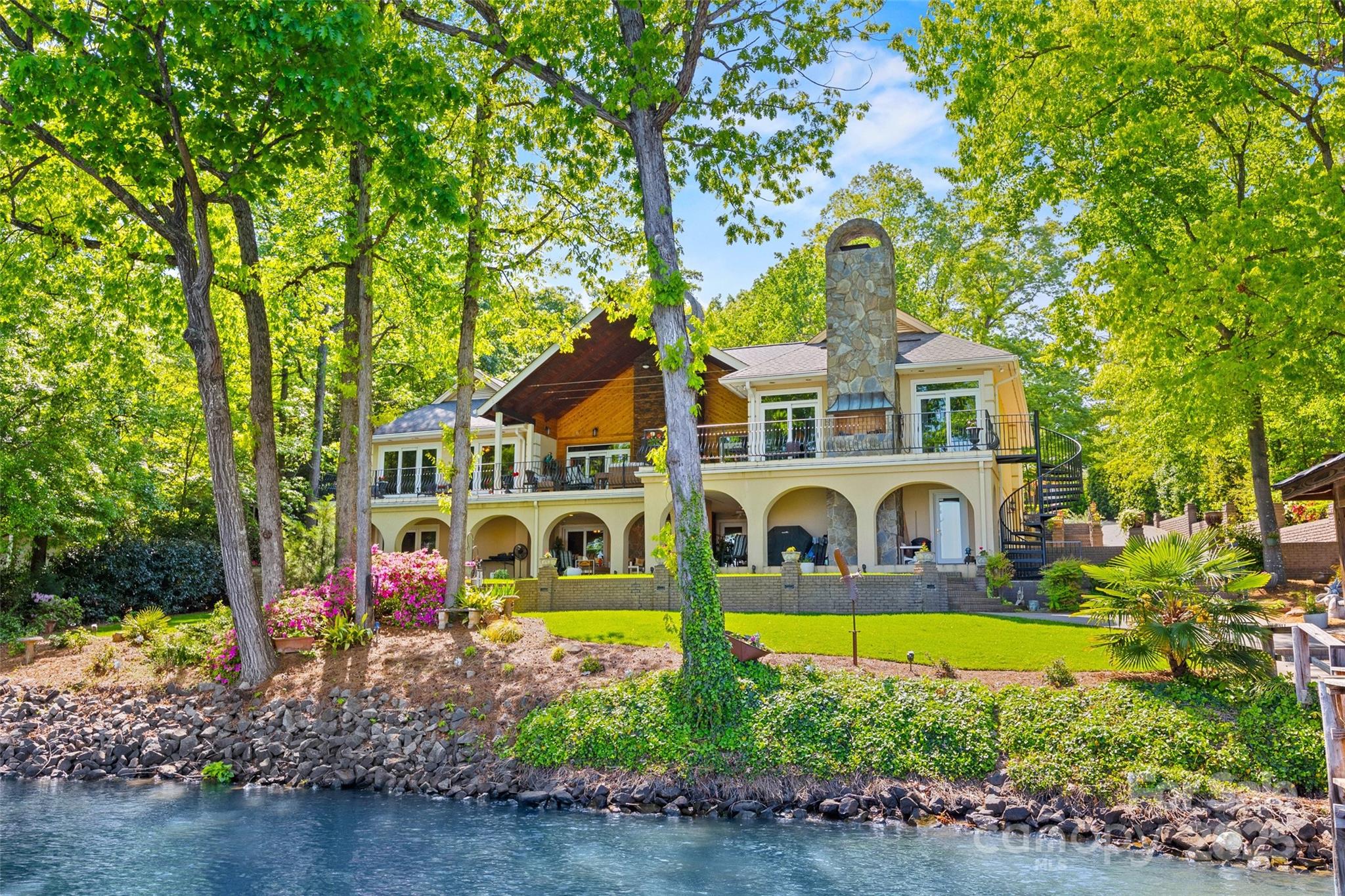 River Hills - Residential