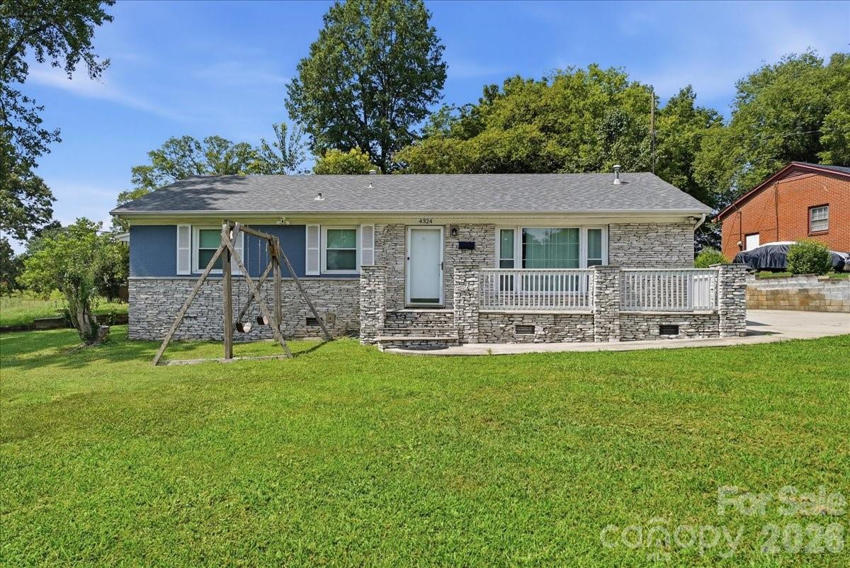 Perfect home for first time home buyer or investor, close to downtown and easy access to 485, I-77. Great location,  
3 bedrooms 1.5 baths, freshly painted, renovated in 2022, New solar panels stay with the house (Investment of 21,000 to get a 20 USD monthly electricity bill!)., ceramic and vinyl flooring for easy maintenance, stone made front porch, and patio, driveway for 6 cars, good sized storage shed. Great front yard. Security system will be removed. Buyer verifies all information.