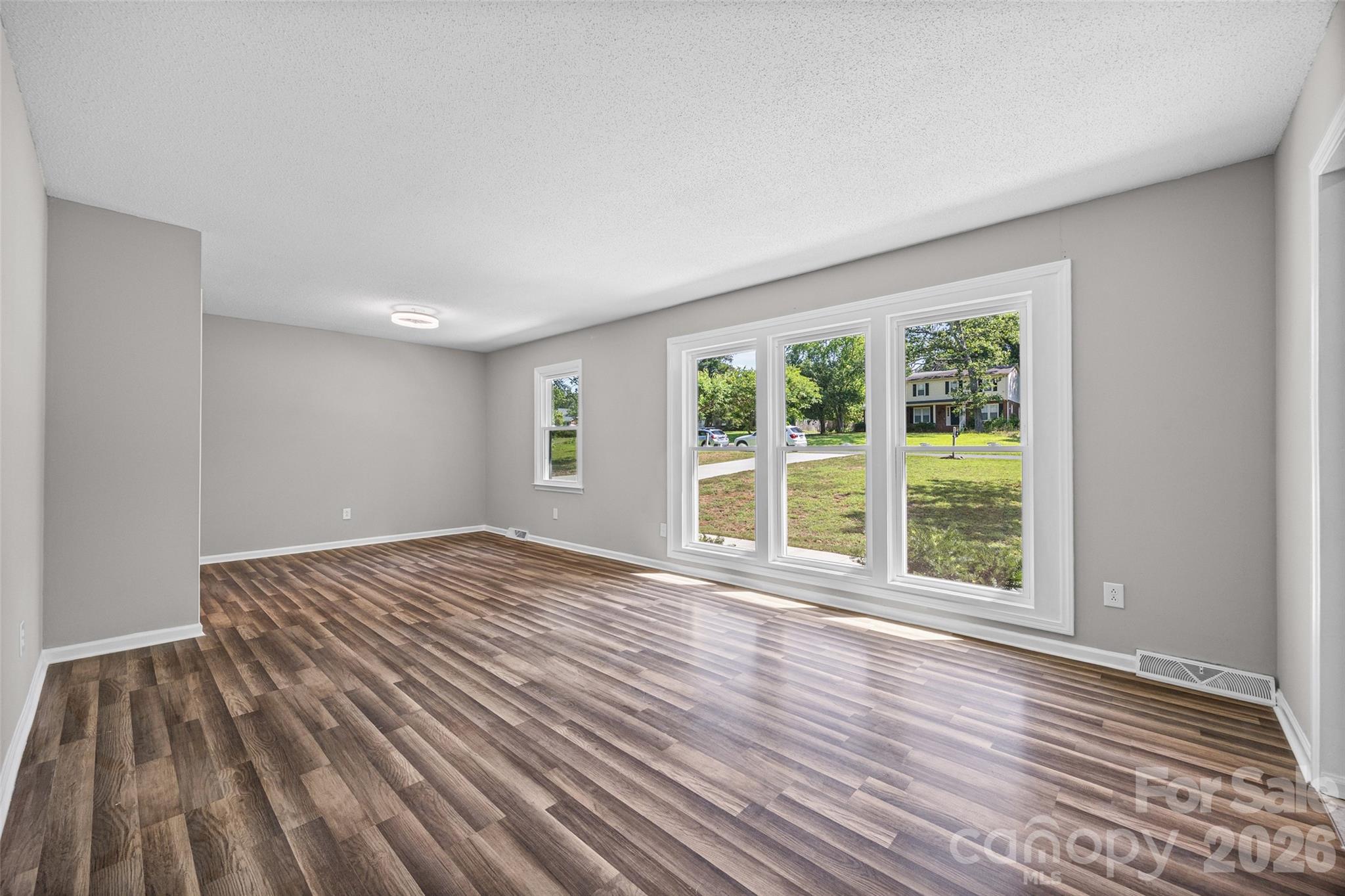 Kimberly Woods - Residential