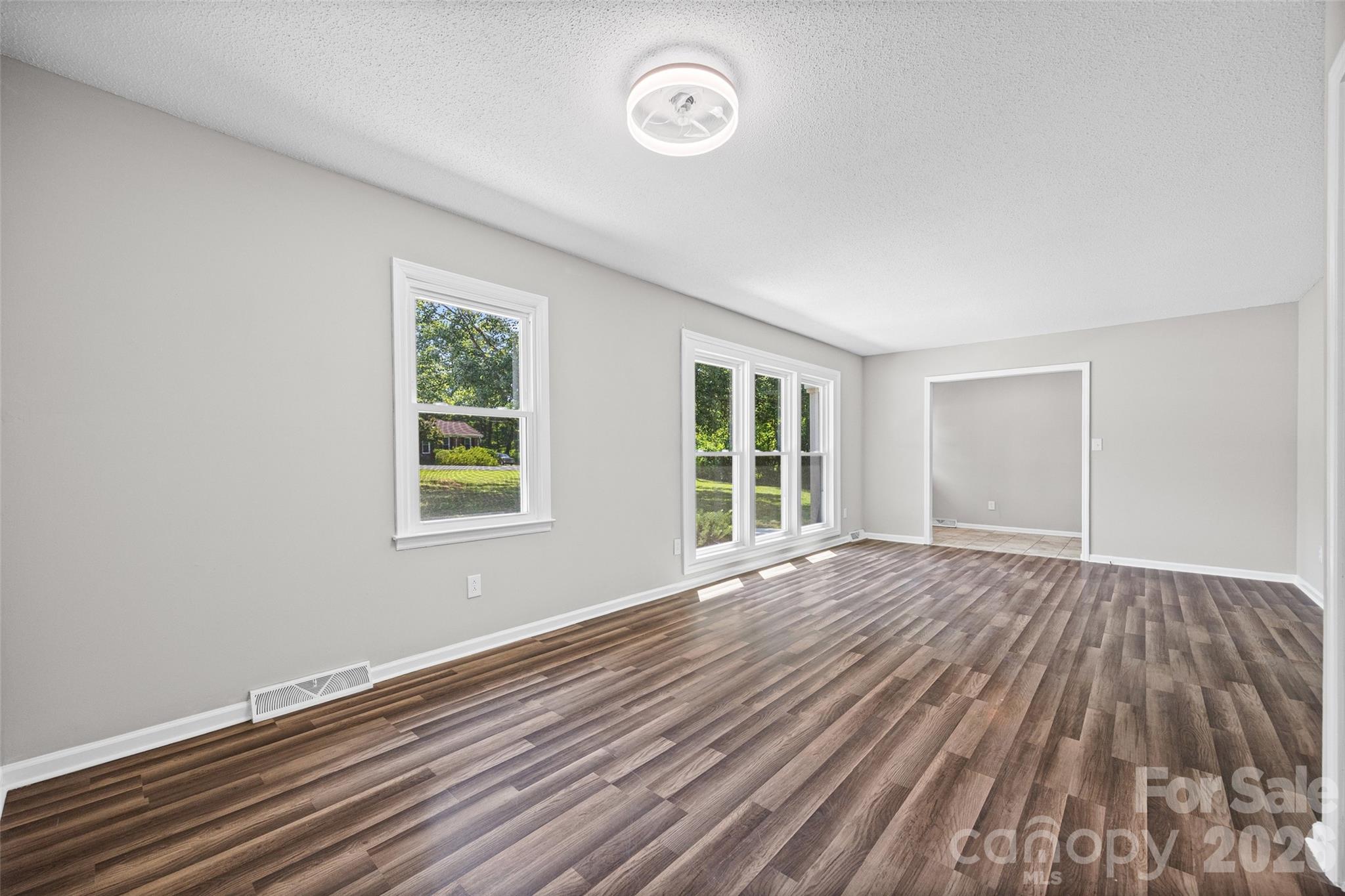 Kimberly Woods - Residential