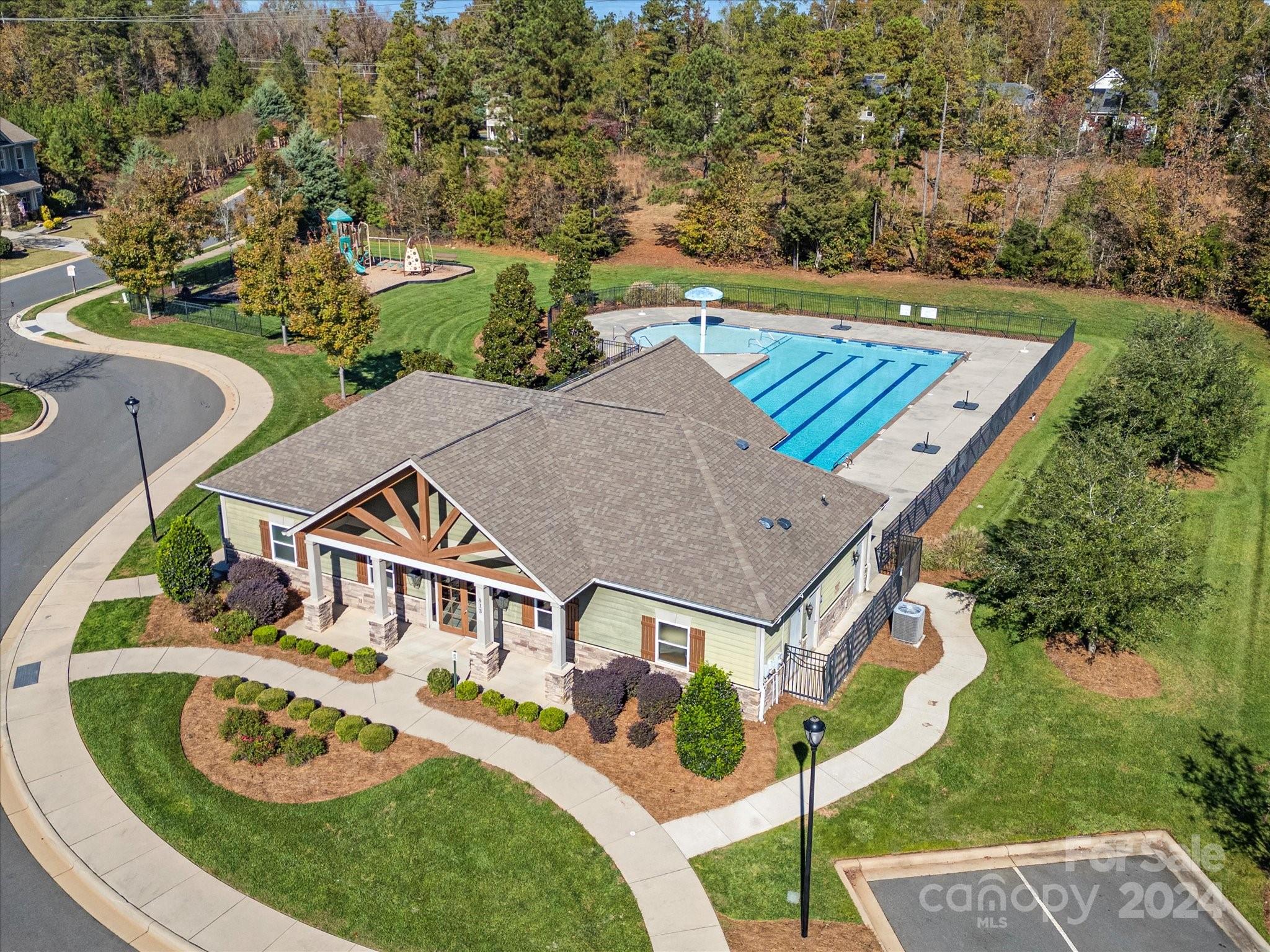 The Preserve At Riverchase - Residential