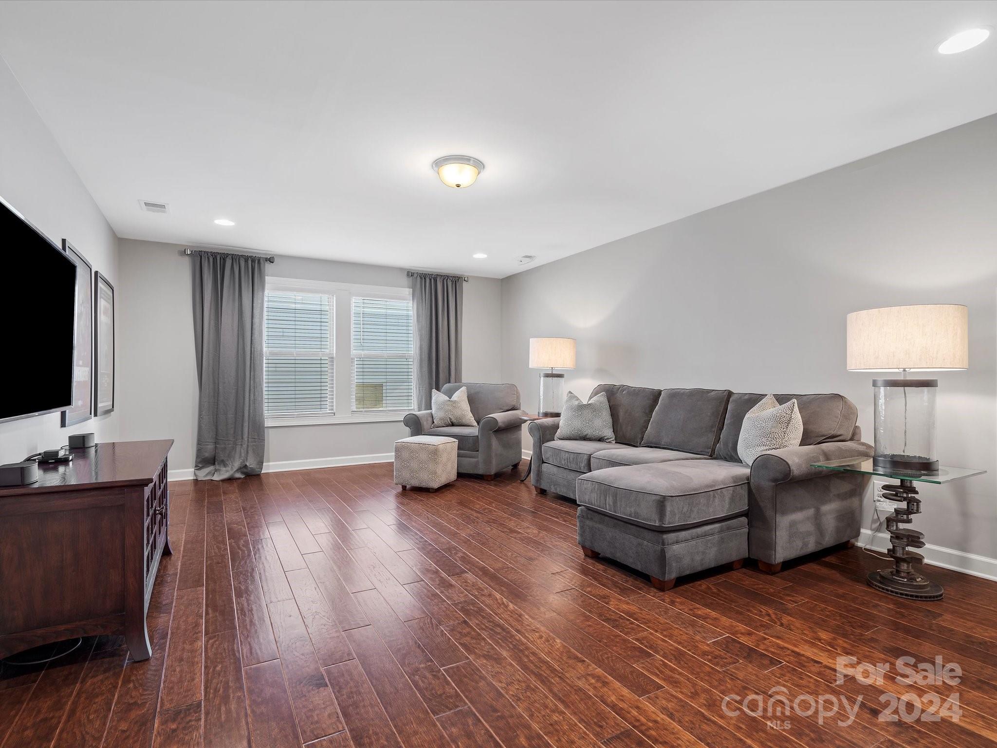 The Preserve At Riverchase - Residential