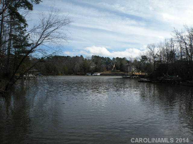 Mckee Point - Land