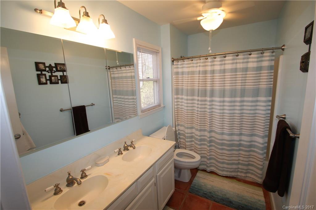 Tega Cay - Residential