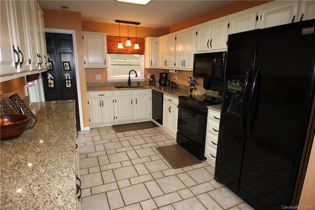 Tega Cay - Residential