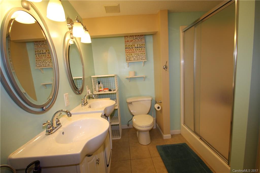 Tega Cay - Residential