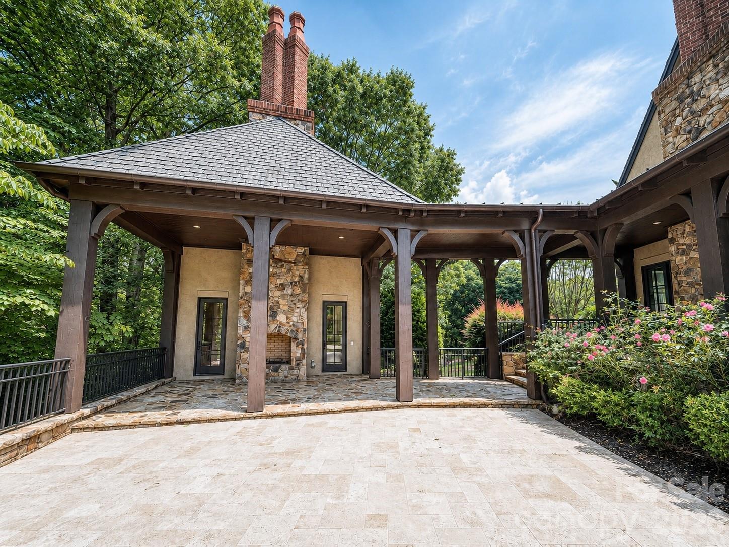Longview - Residential