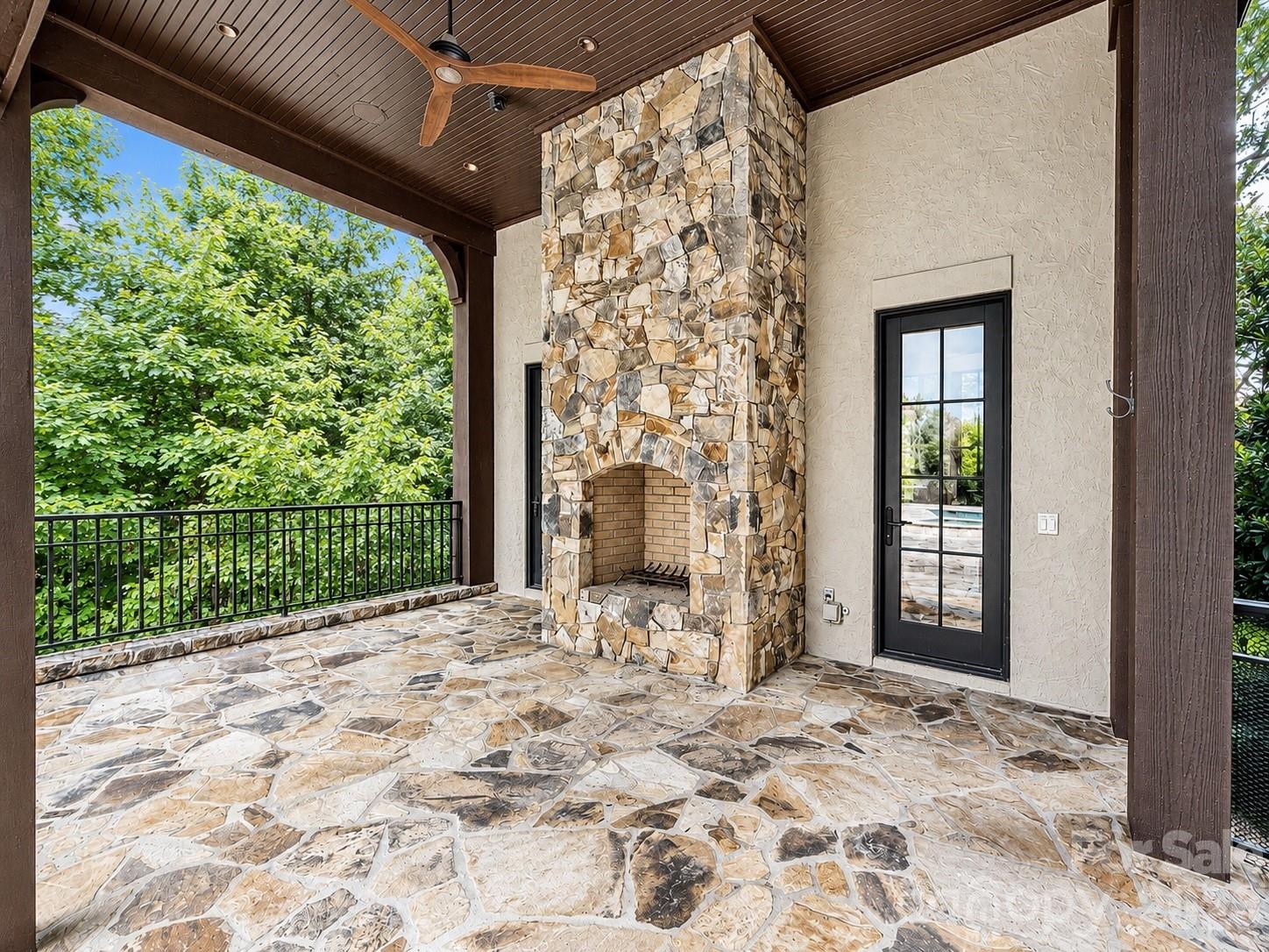 Longview - Residential