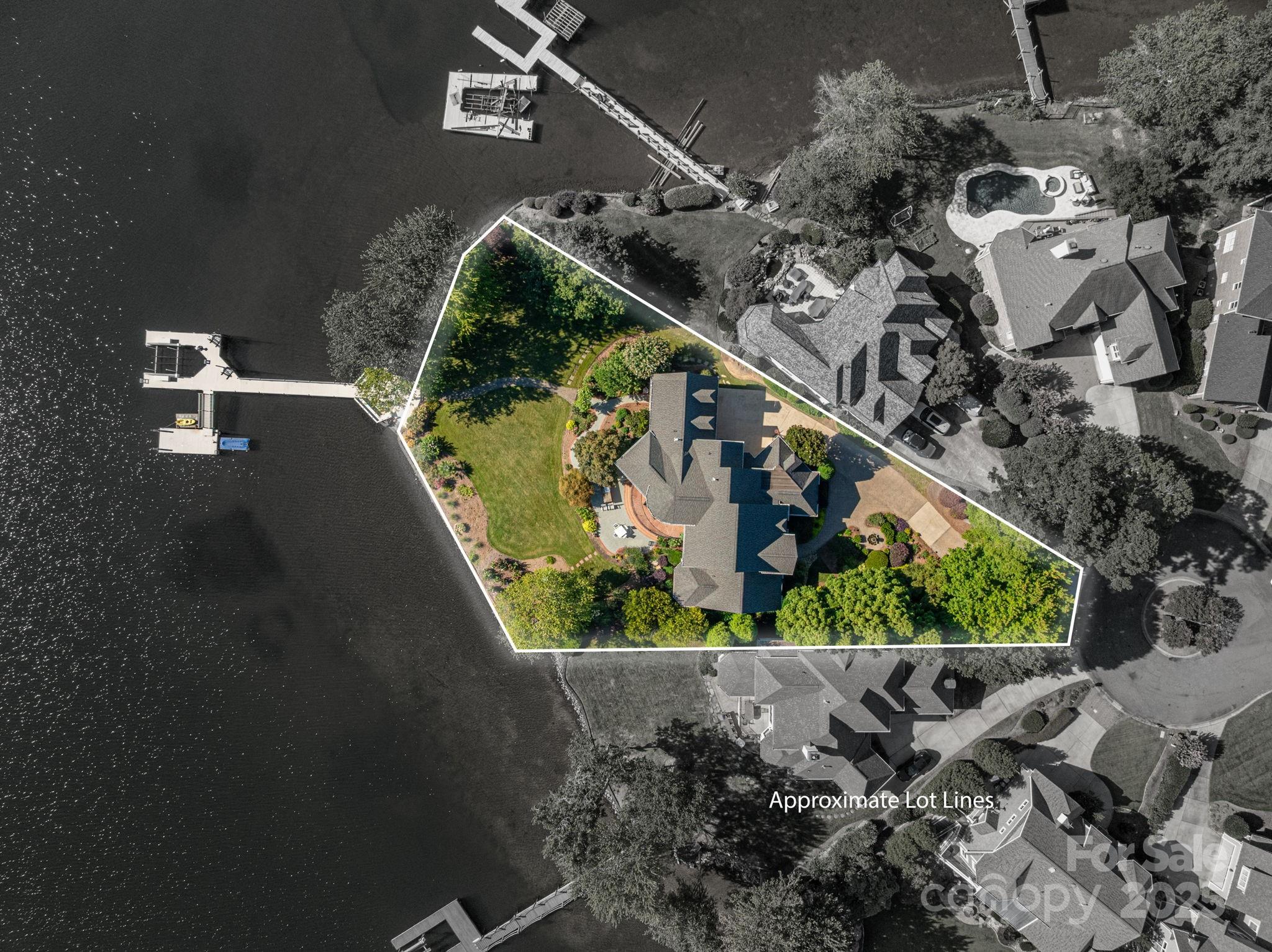 The Peninsula - Residential