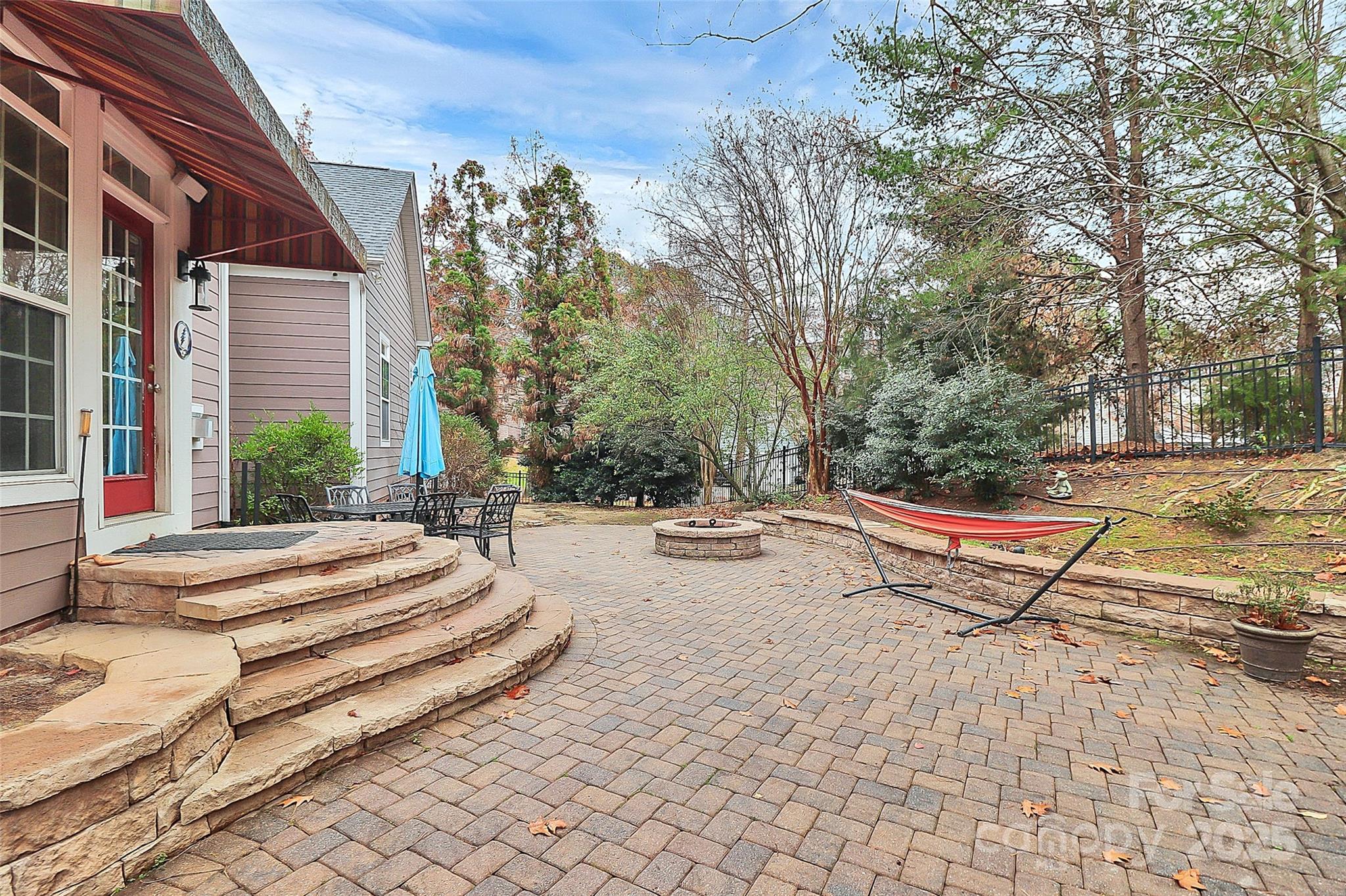 Lakeshore - Residential