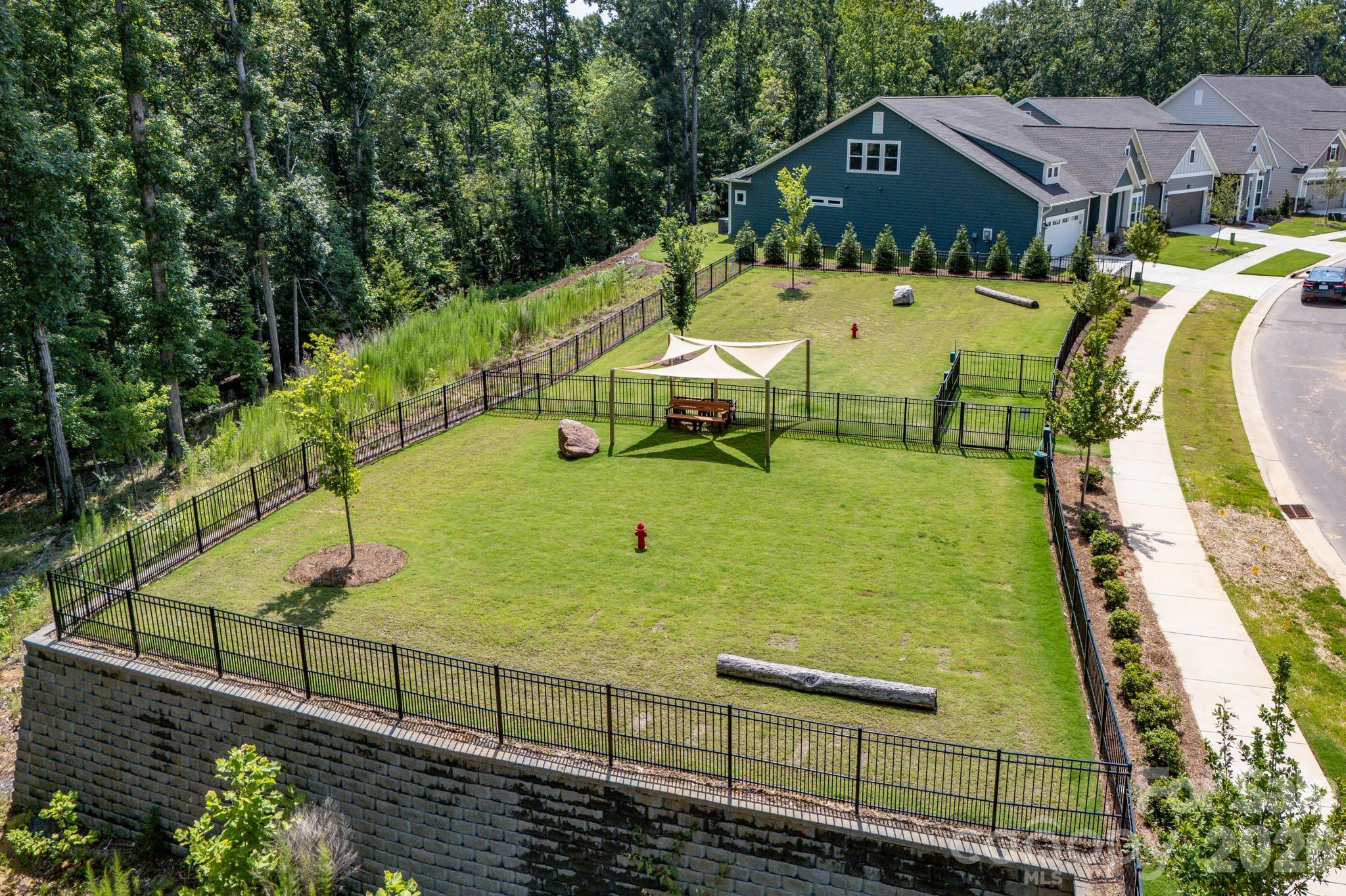Encore at Streamside - Residential