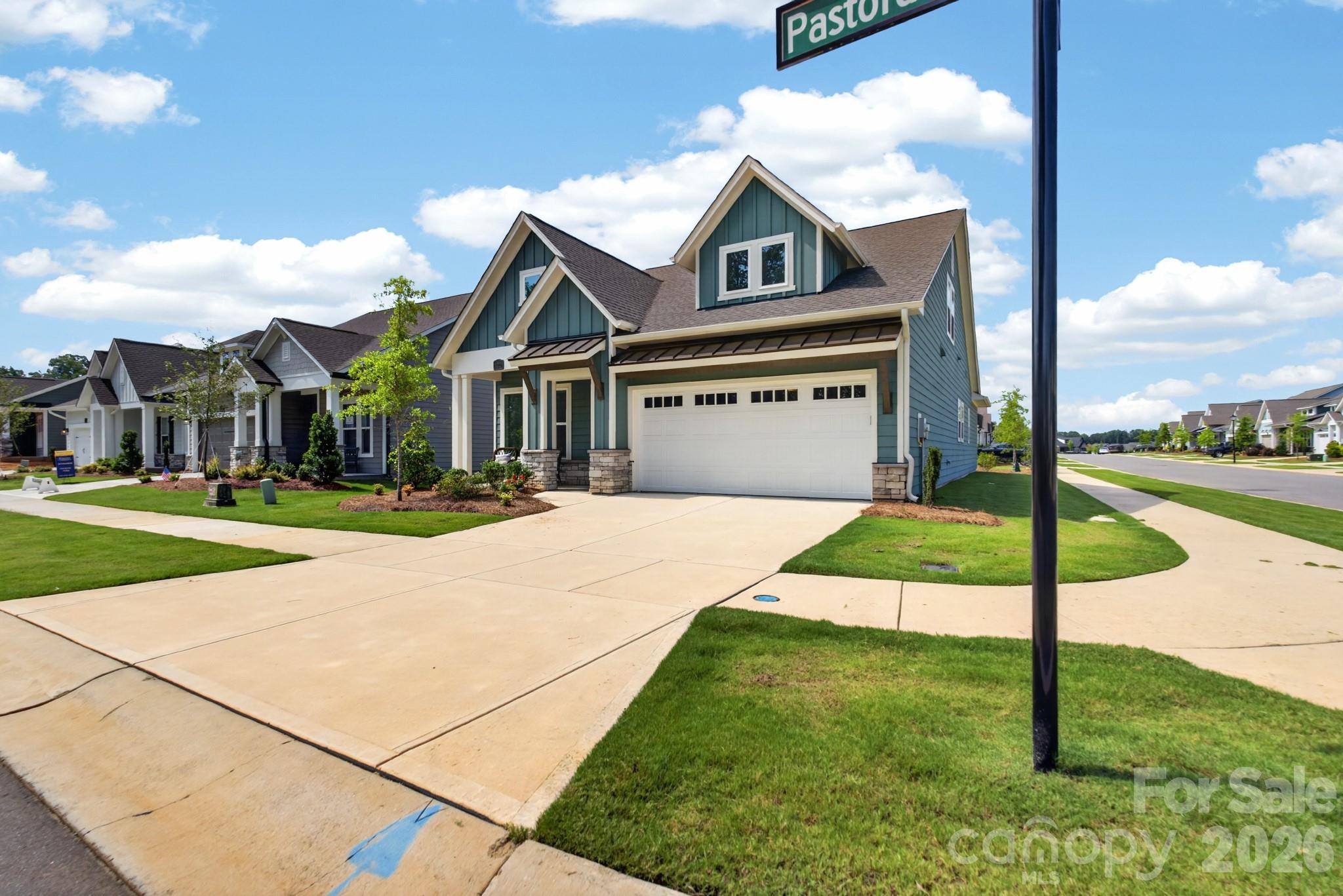 Encore at Streamside - Residential