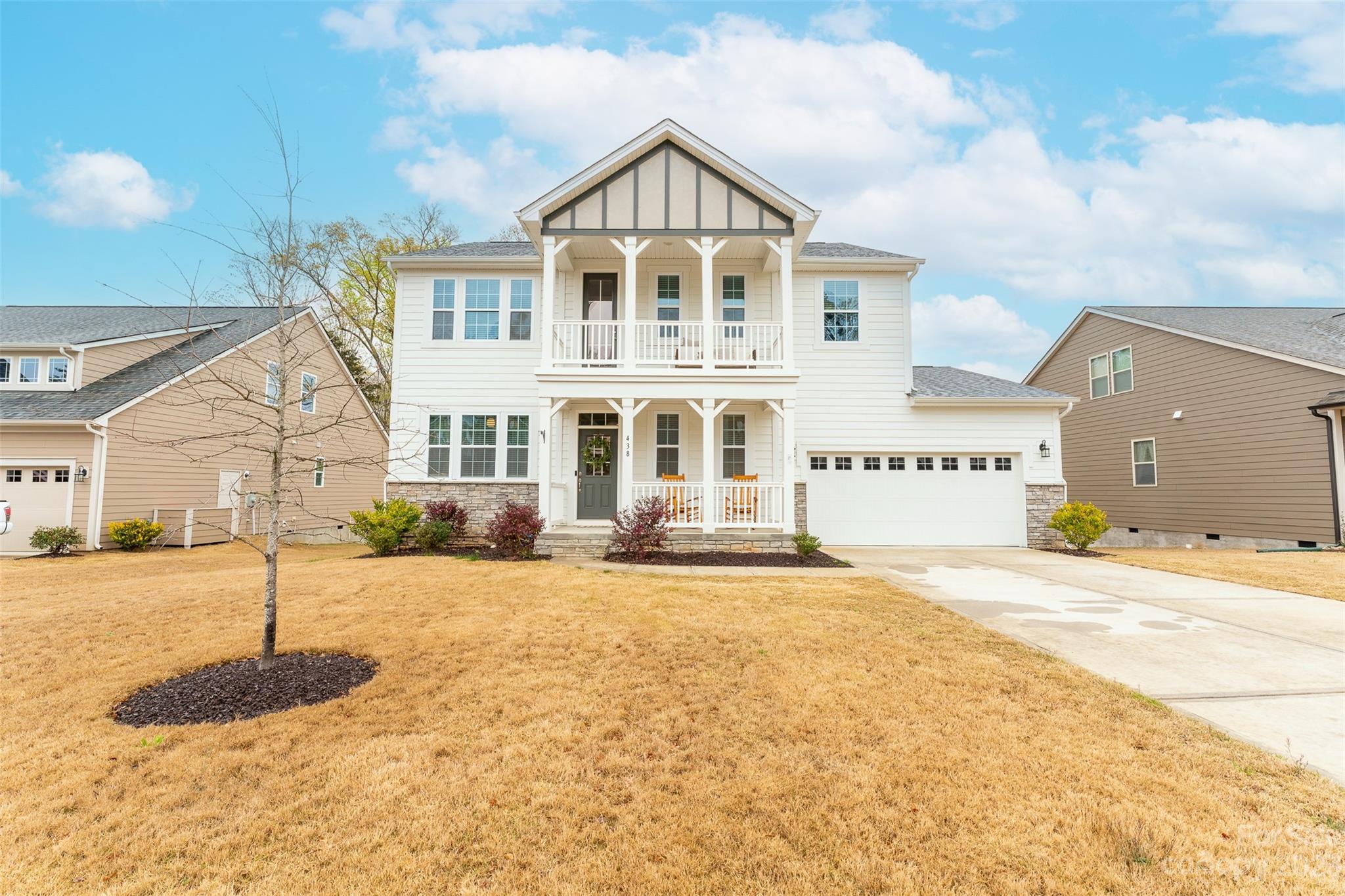 Lake Crest - Residential