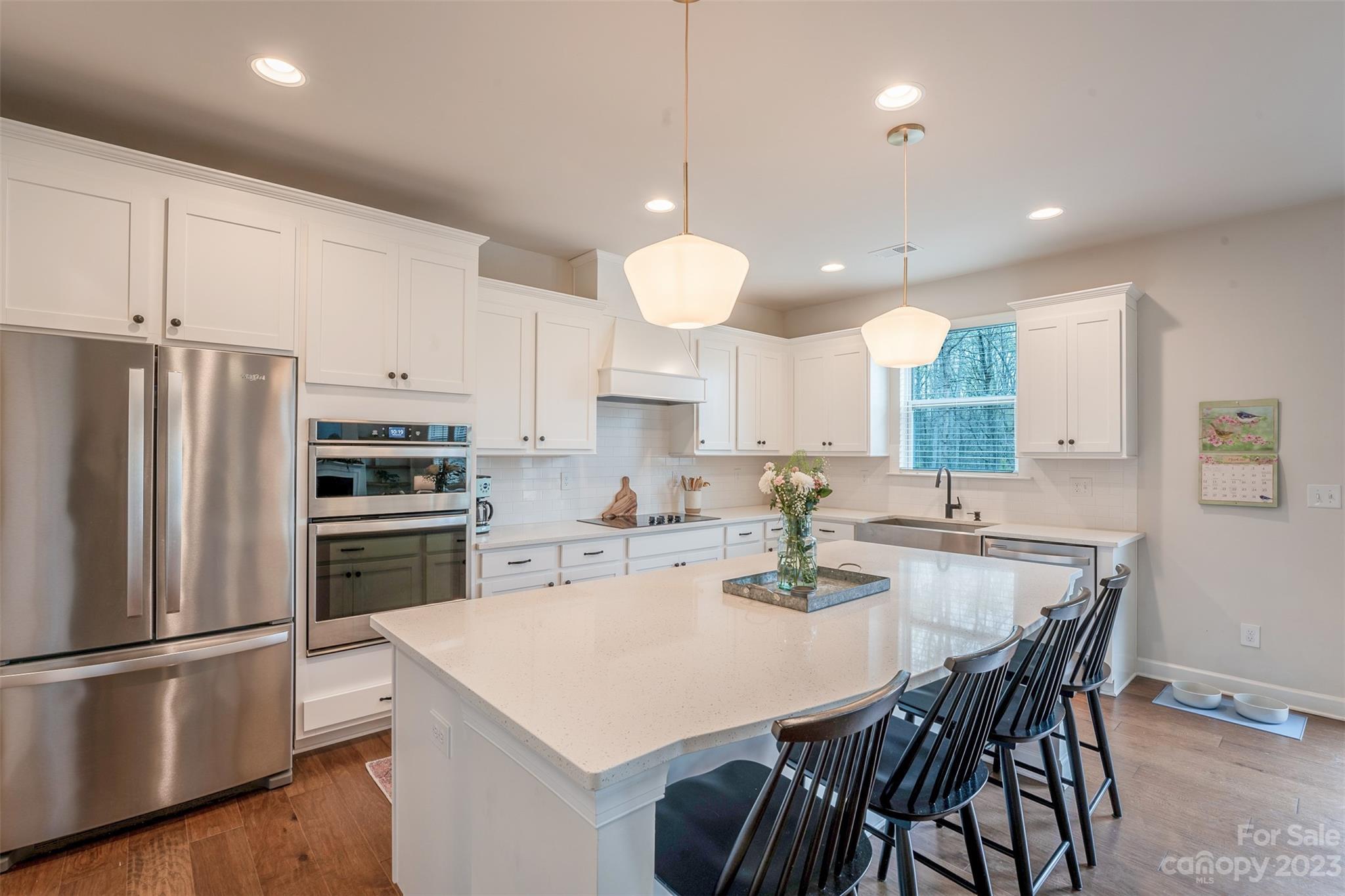 Lake Crest - Residential