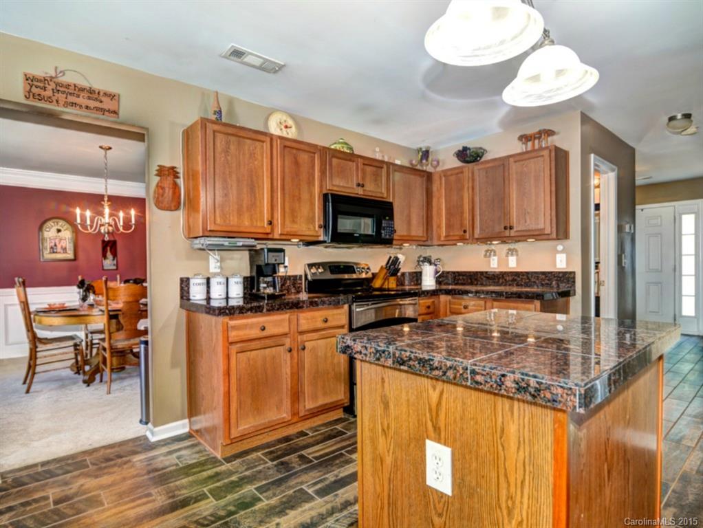Sandy Pointe - Residential
