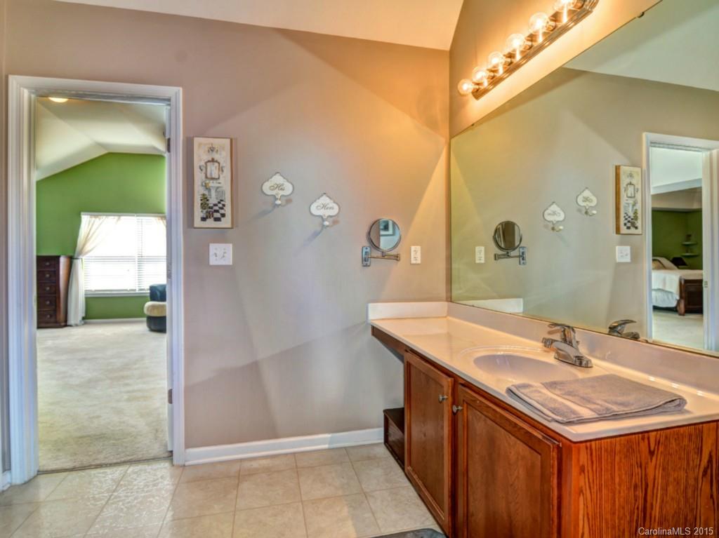 Sandy Pointe - Residential