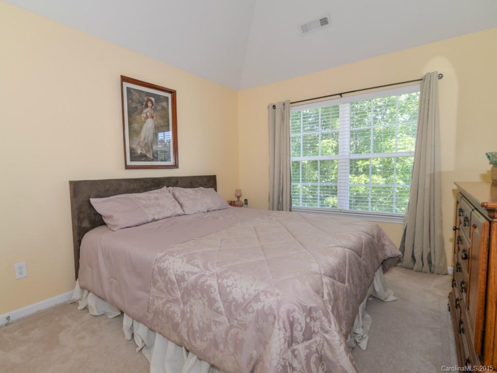 Sandy Pointe - Residential