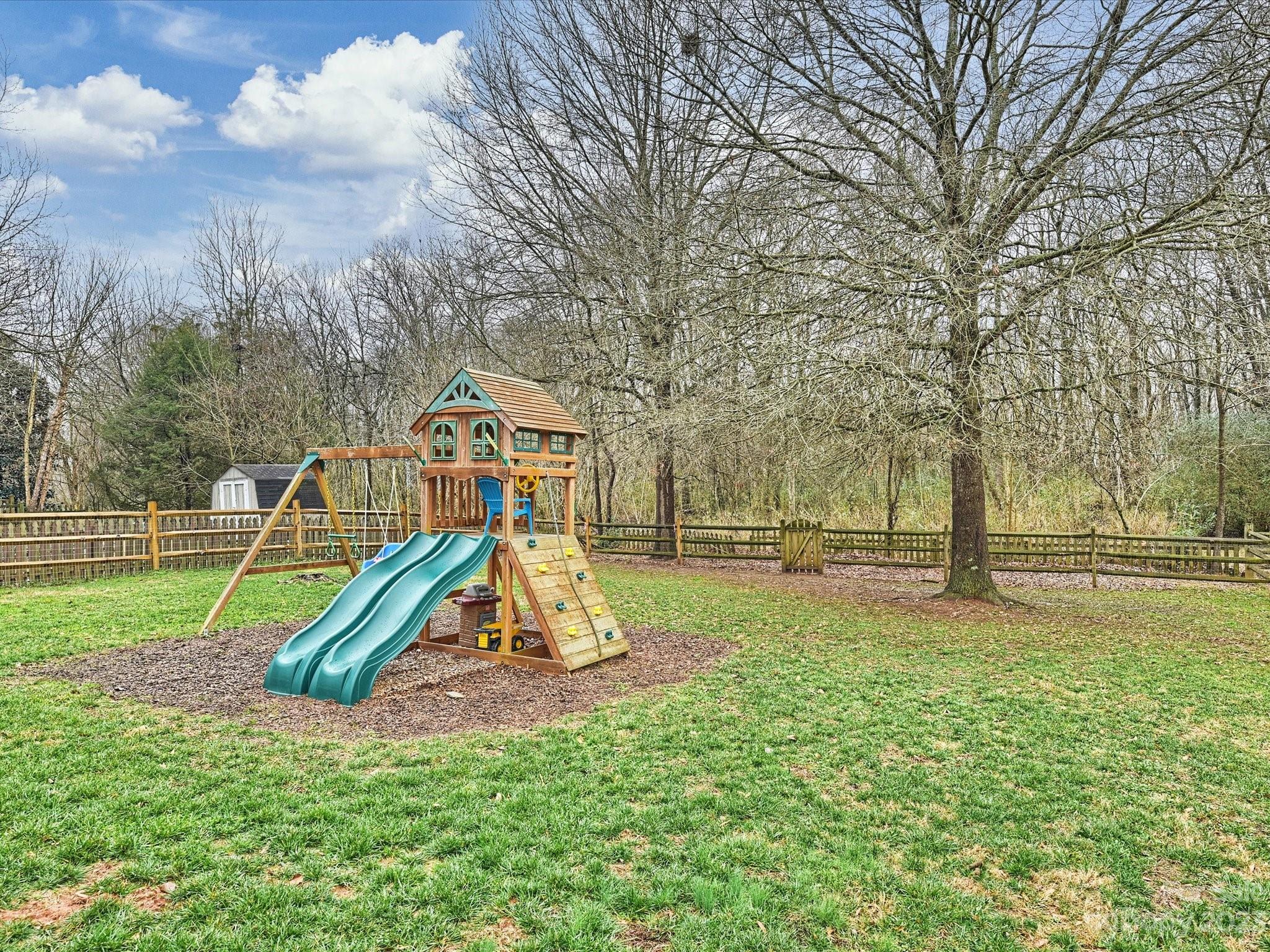 Polo View - Residential