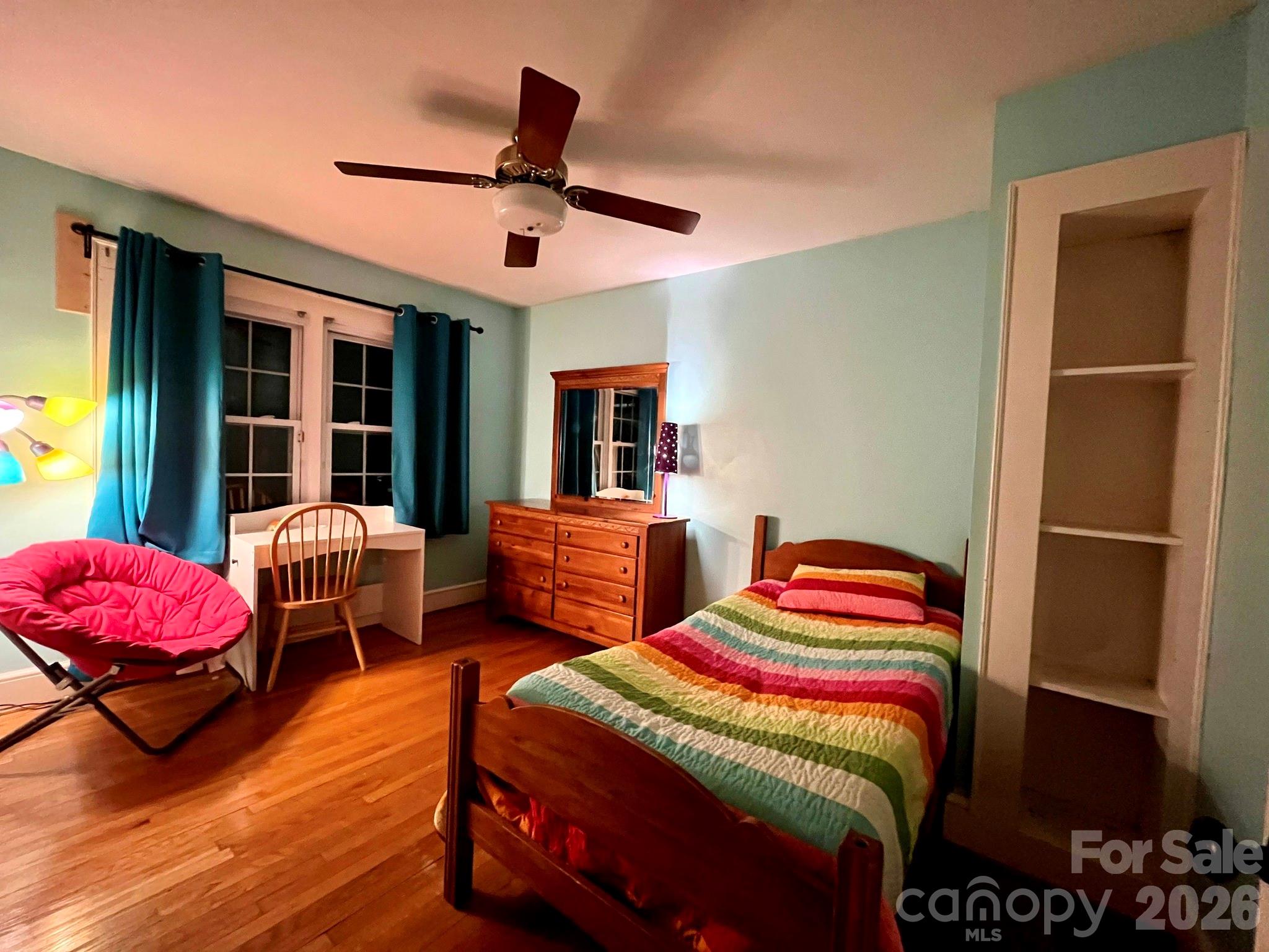 Country Club Acres - Residential